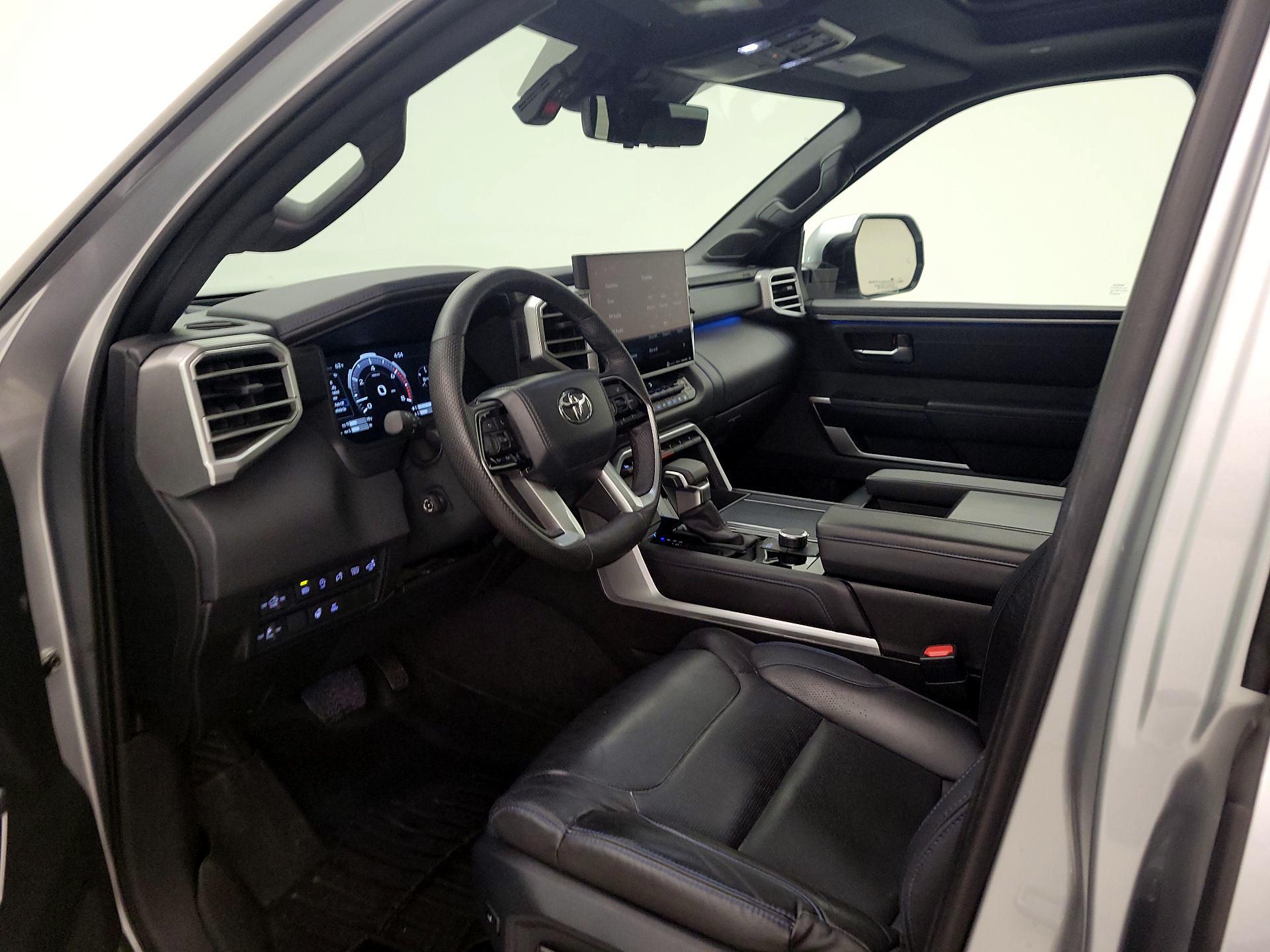 Thumbnail: 2024 Toyota Tundra - 11