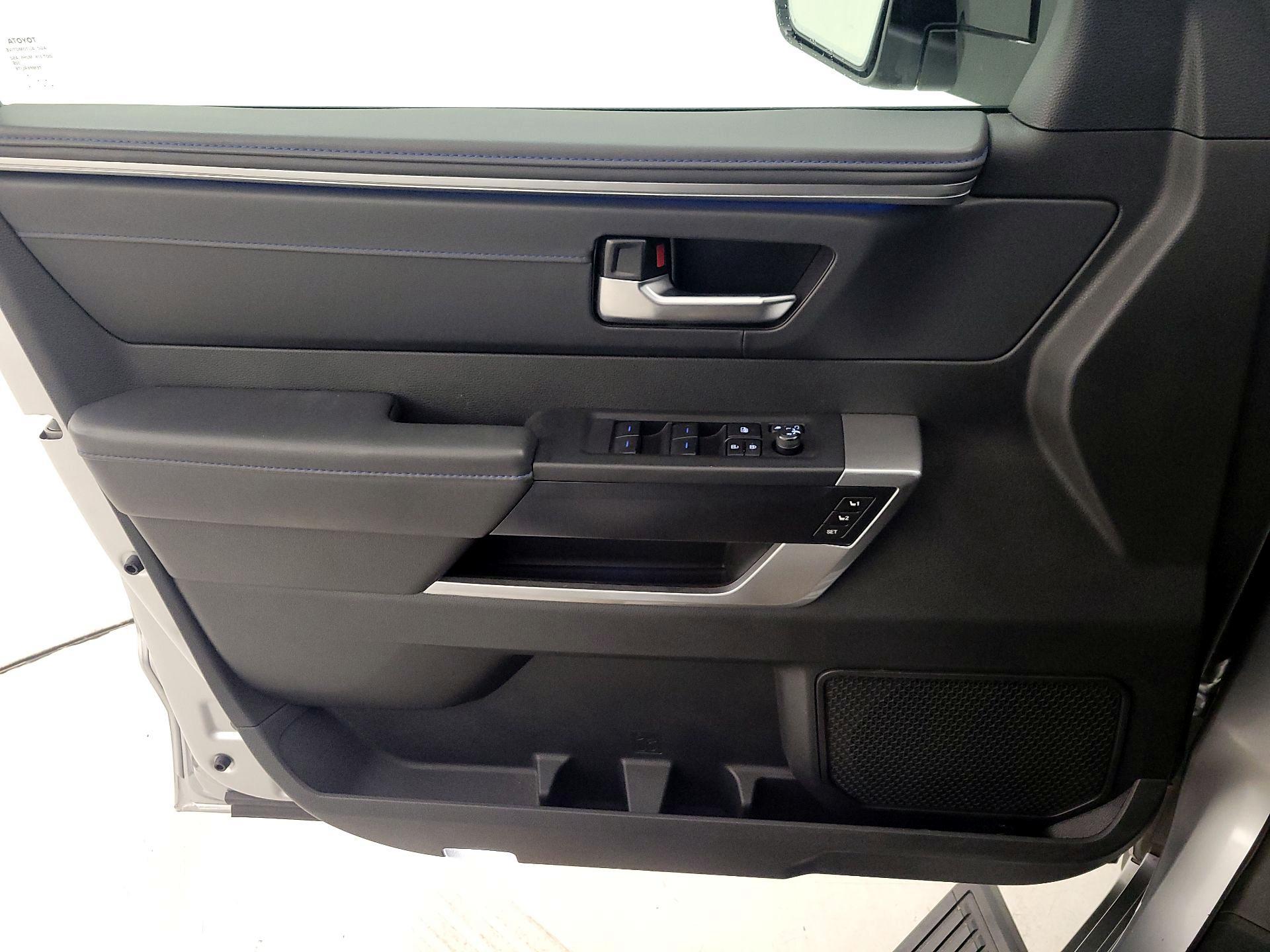 Thumbnail: 2024 Toyota Tundra - 12