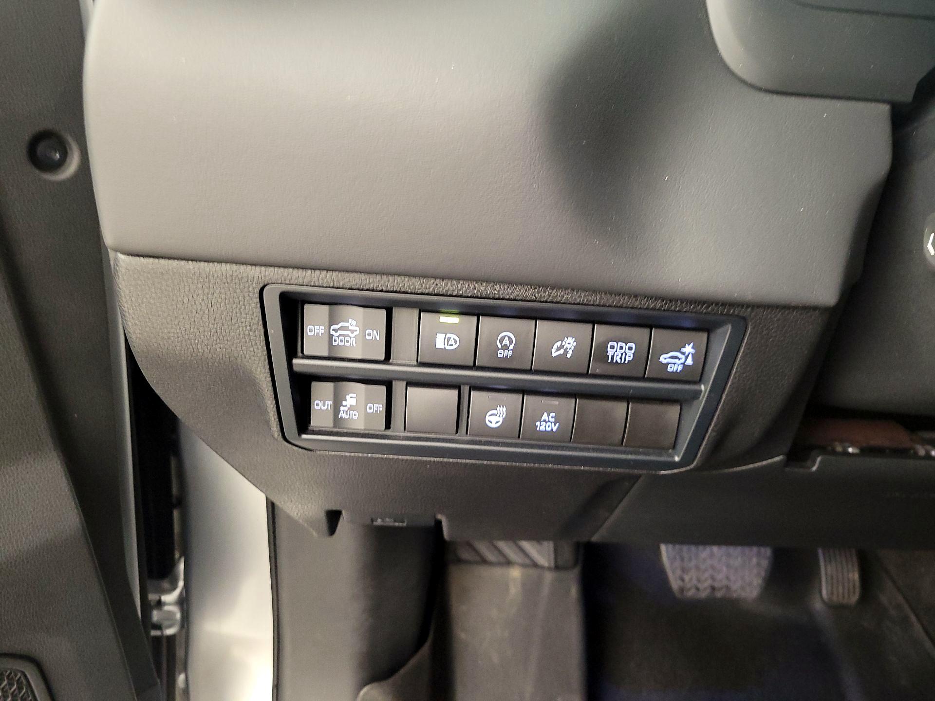 Thumbnail: 2024 Toyota Tundra - 13