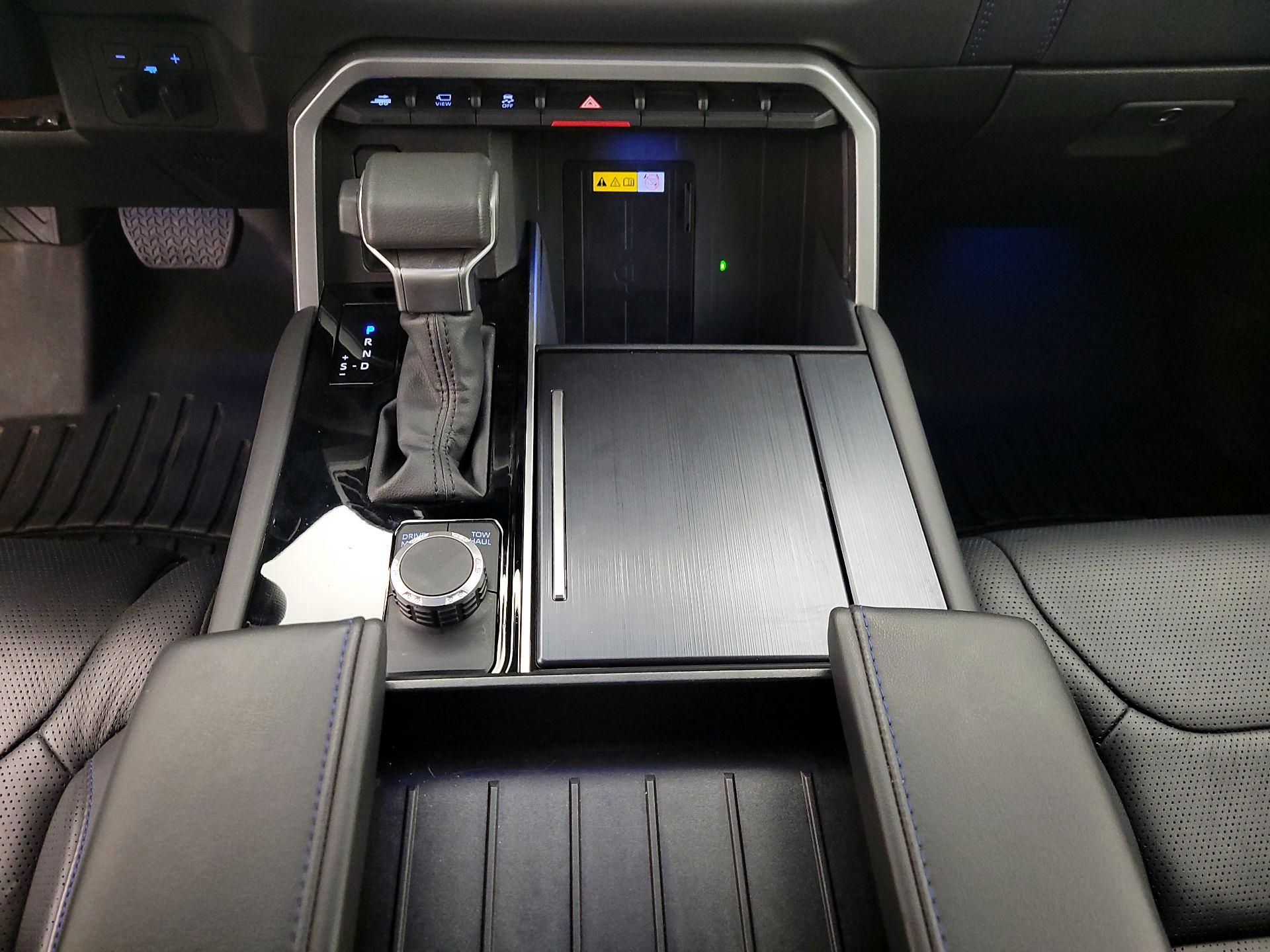 Thumbnail: 2024 Toyota Tundra - 17