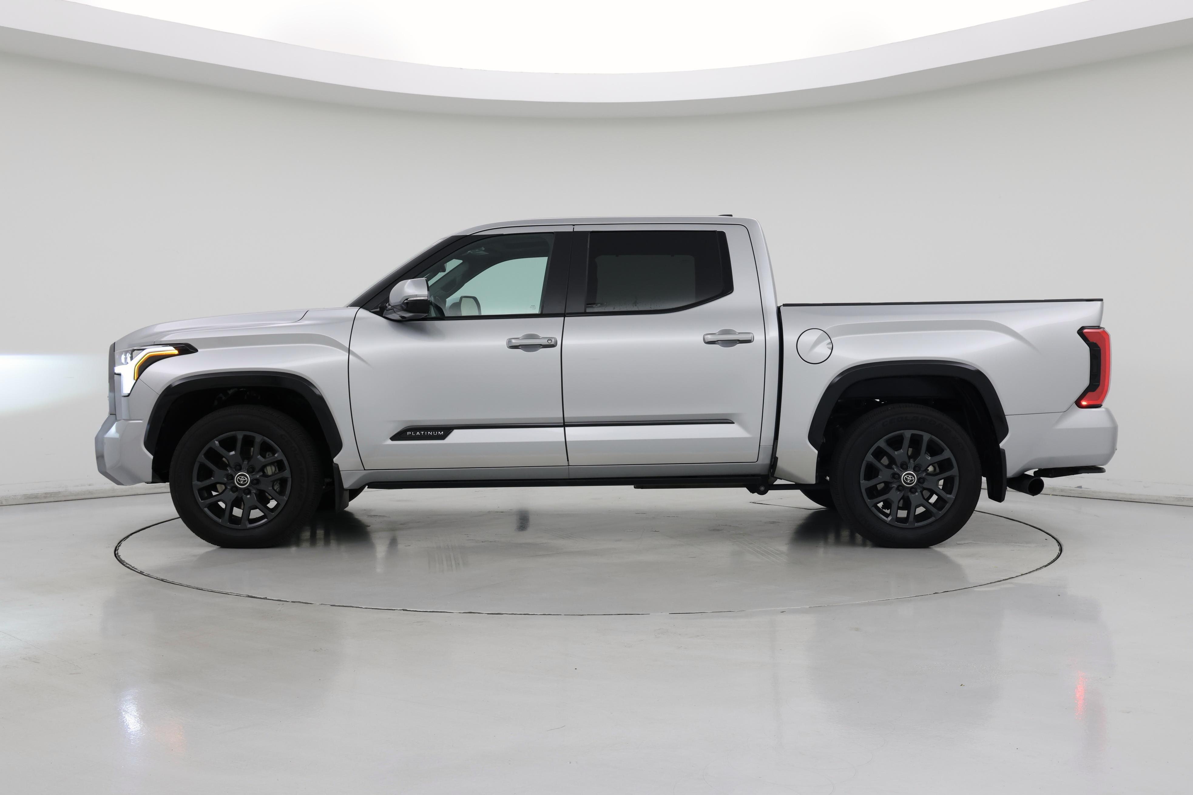 Thumbnail: 2024 Toyota Tundra - 3