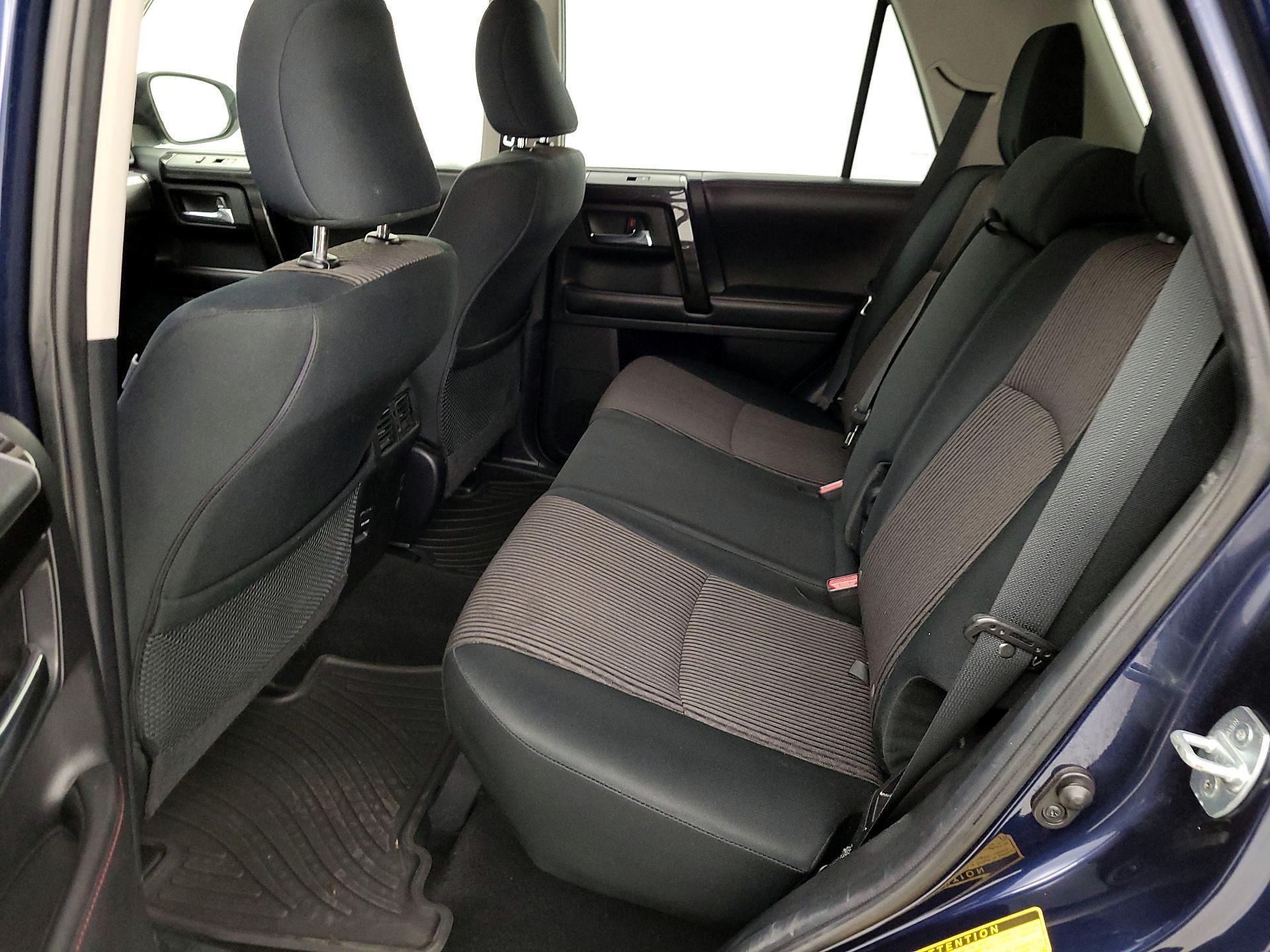 Thumbnail: 2015 Toyota 4Runner - 20