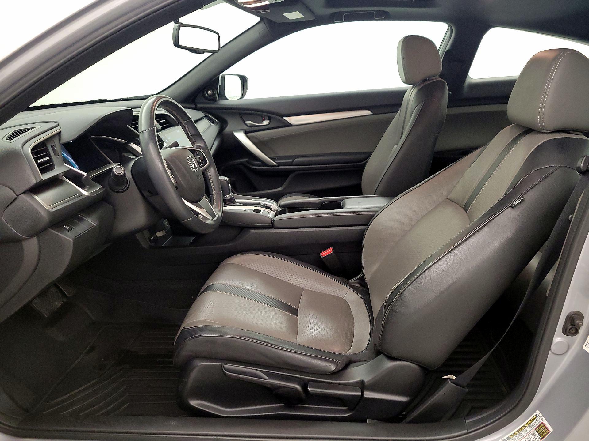 Thumbnail: 2016 Honda Civic - 11