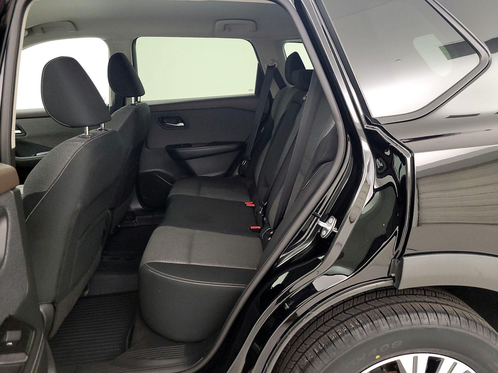 Thumbnail: 2021 Nissan Rogue - 18