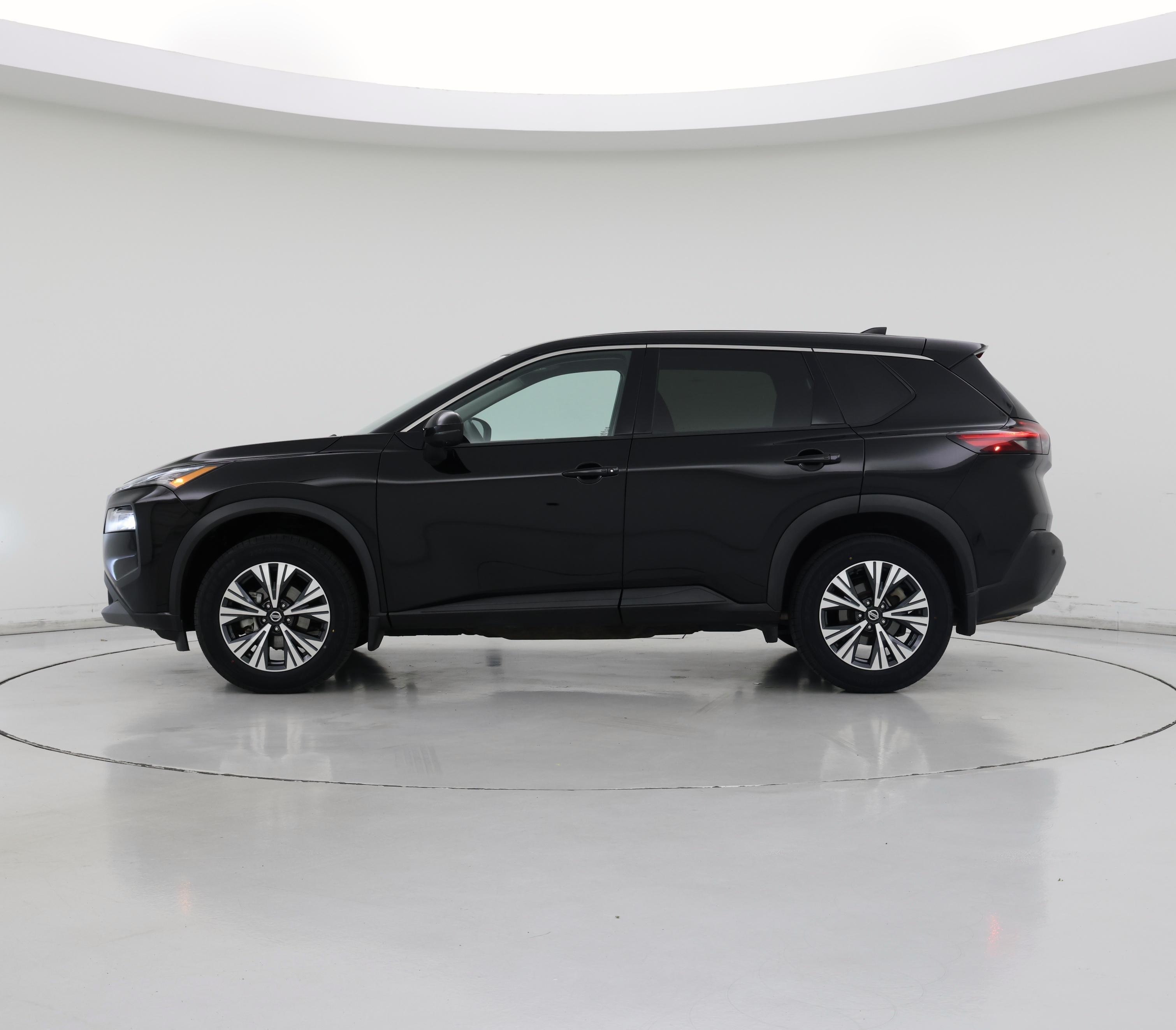 Thumbnail: 2021 Nissan Rogue - 3