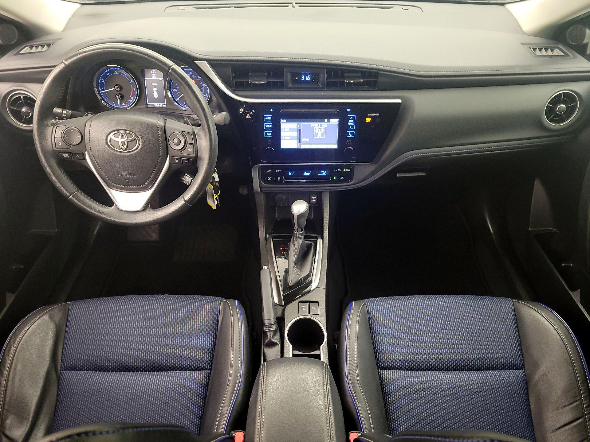 Thumbnail: 2017 Toyota Corolla - 9