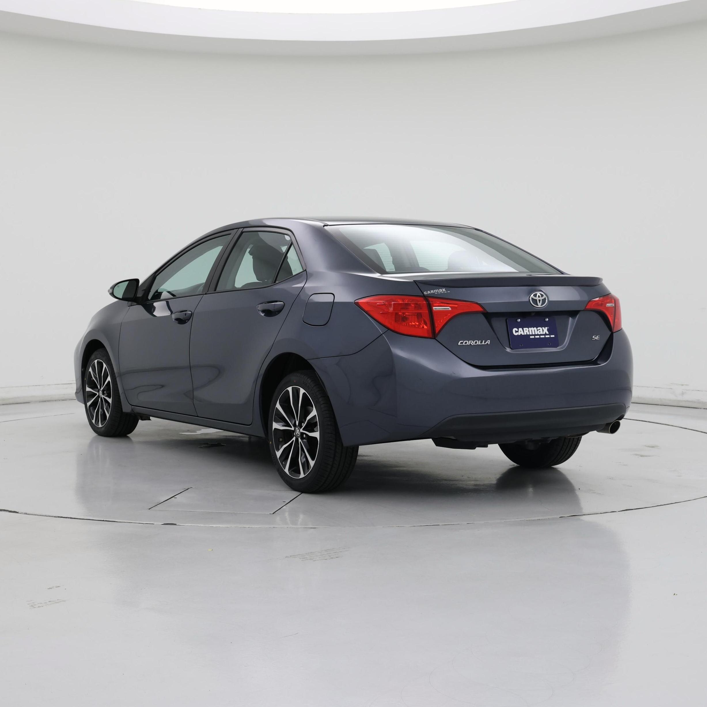 Thumbnail: 2017 Toyota Corolla - 2
