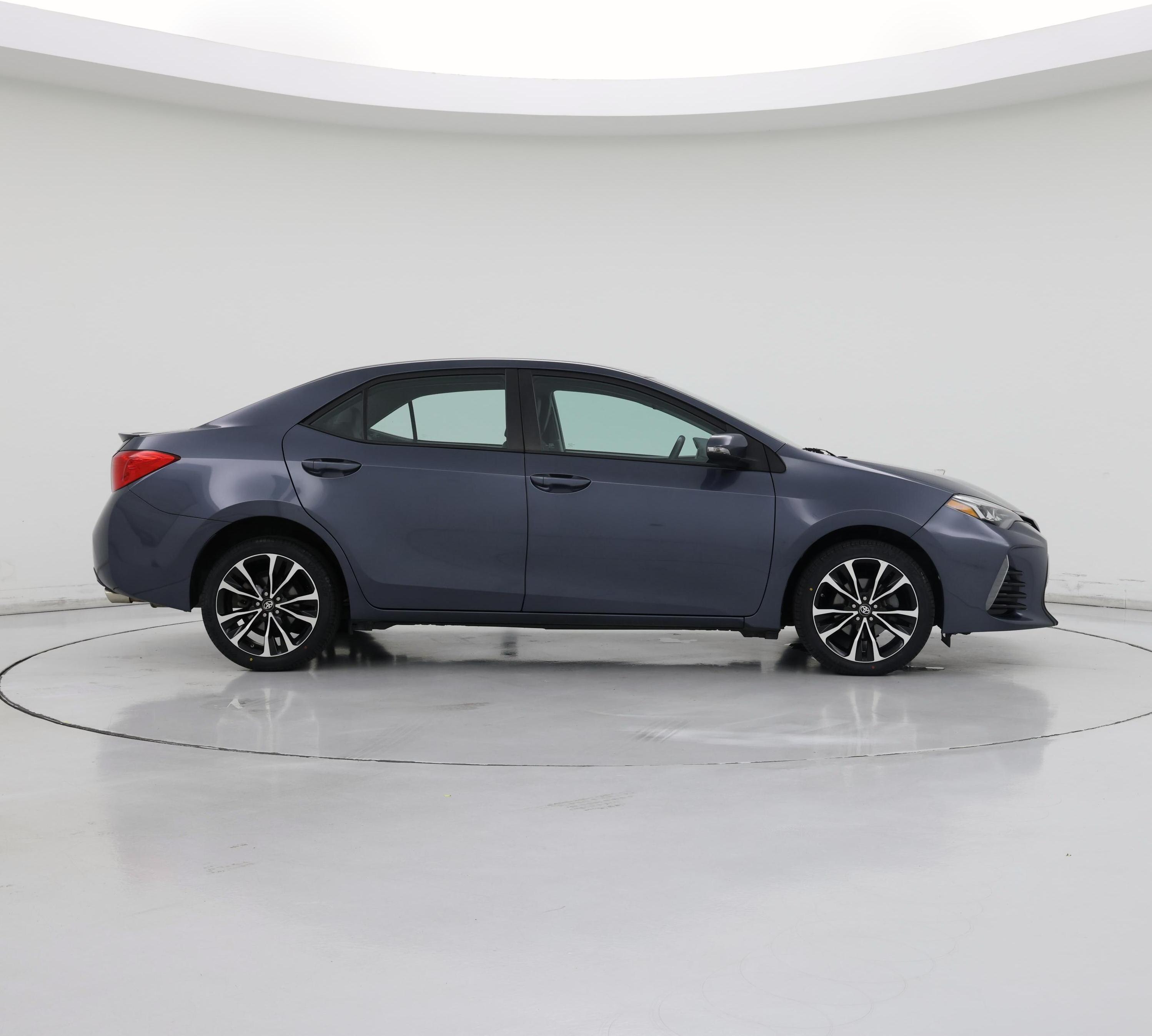 Thumbnail: 2017 Toyota Corolla - 7