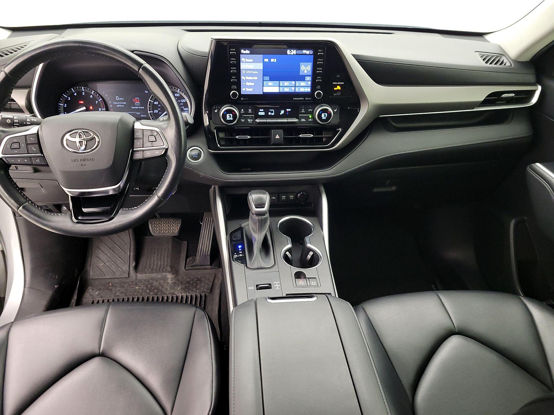 Thumbnail: 2020 Toyota Highlander - 9