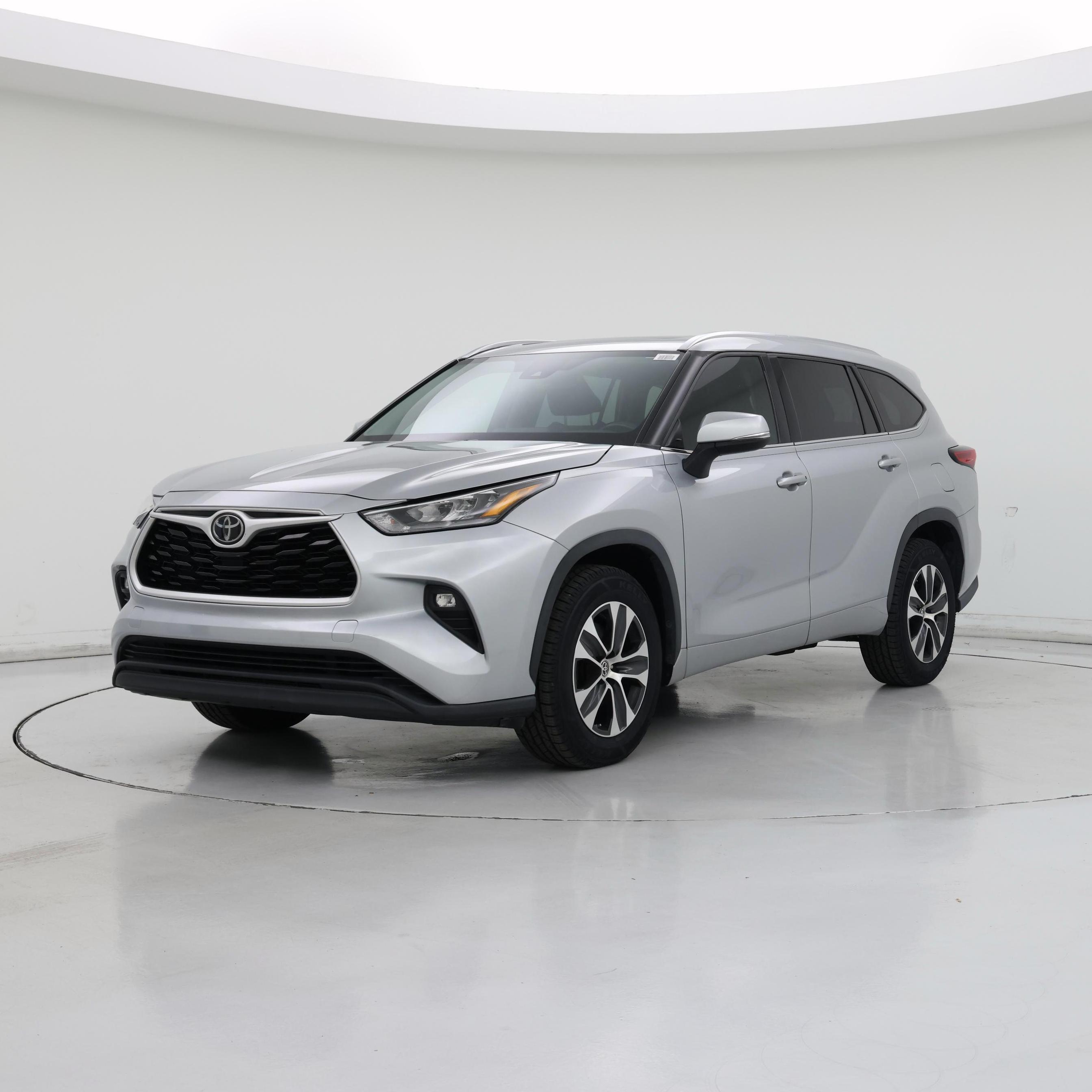 Thumbnail: 2020 Toyota Highlander - 4