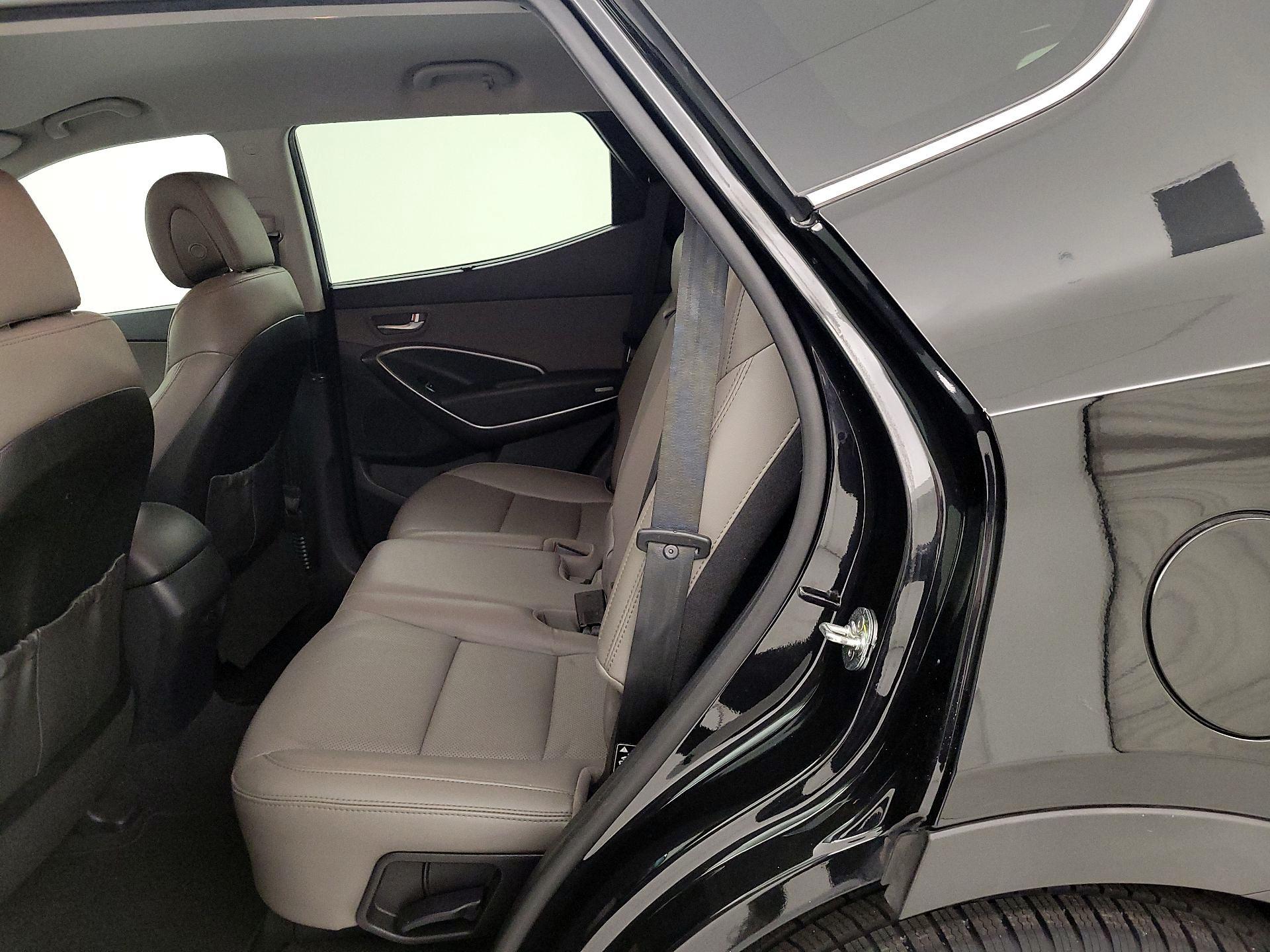 Thumbnail: 2018 Hyundai Santa Fe - 19