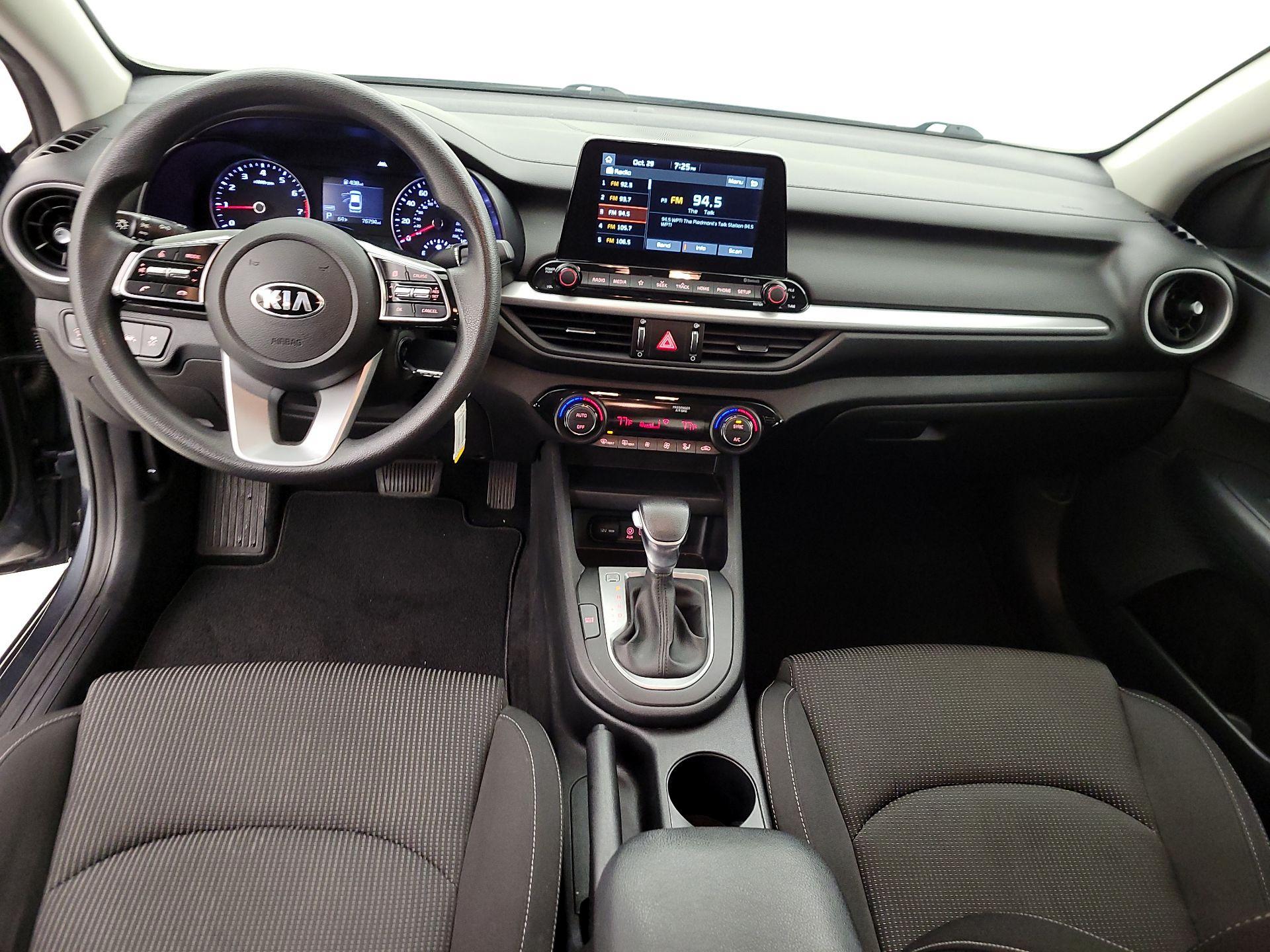 Thumbnail: 2019 Kia Forte - 9