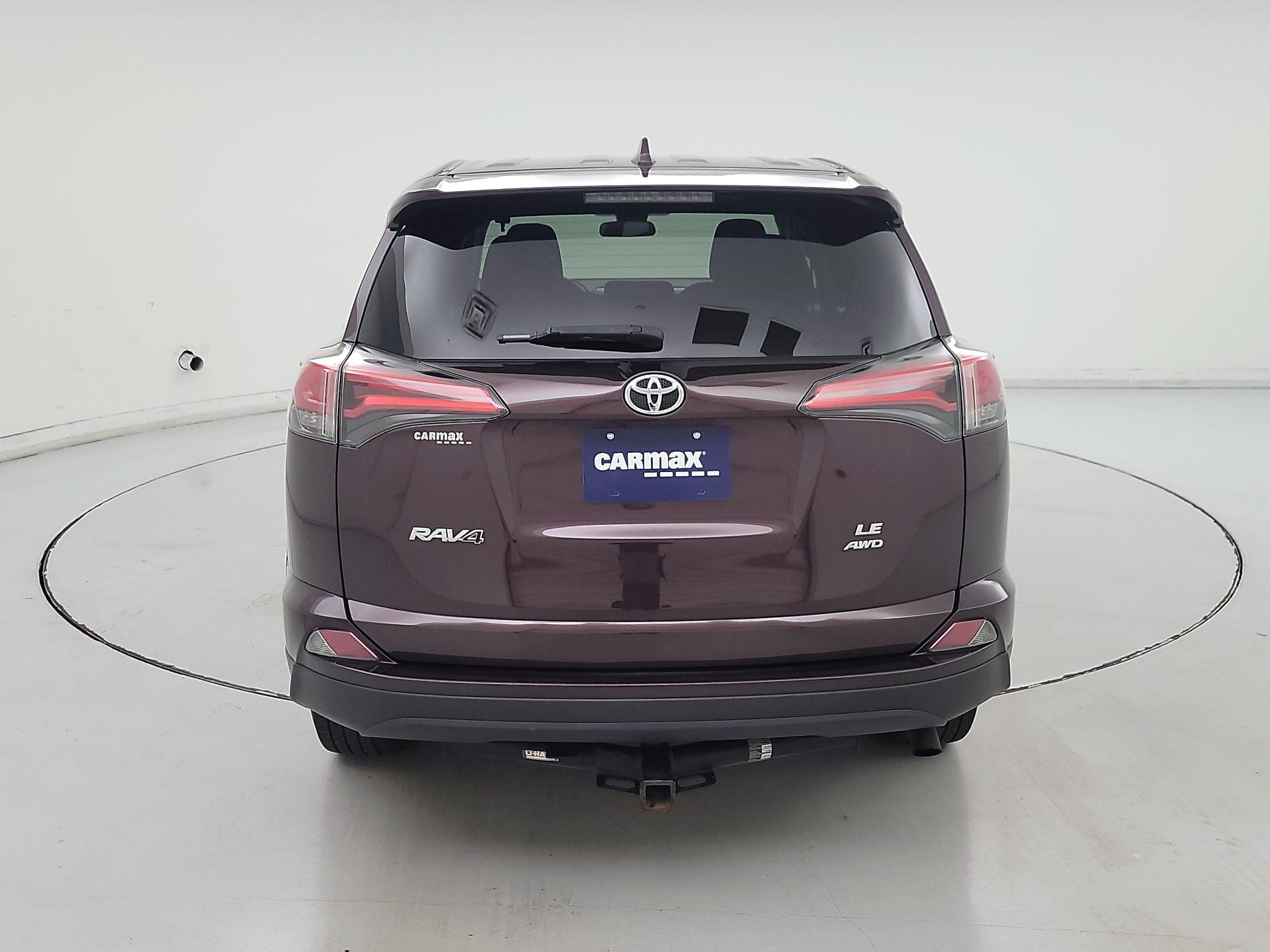 Thumbnail: 2018 Toyota RAV4 - 6