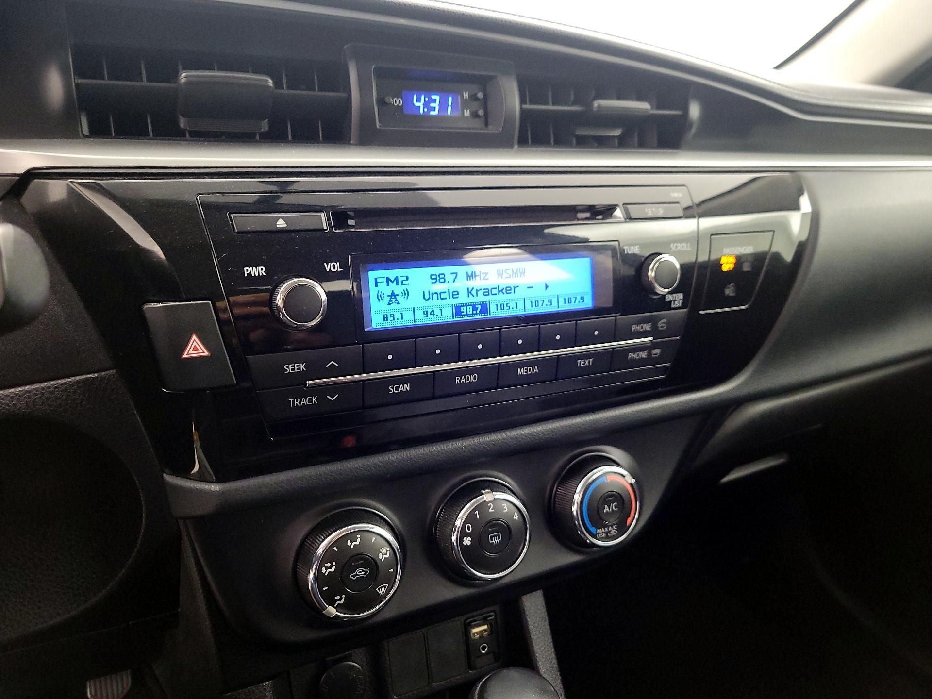 Thumbnail: 2015 Toyota Corolla - 14