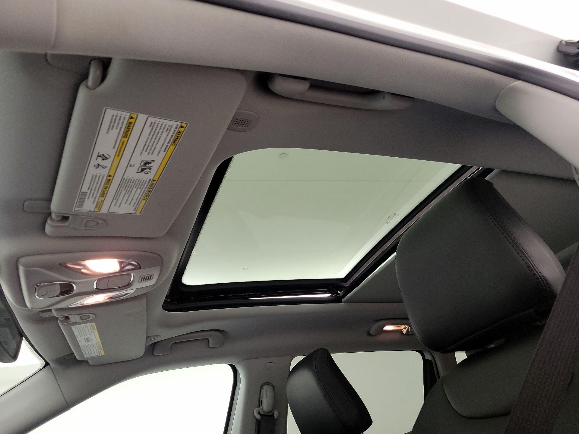 Thumbnail: 2022 Jeep Compass - 19