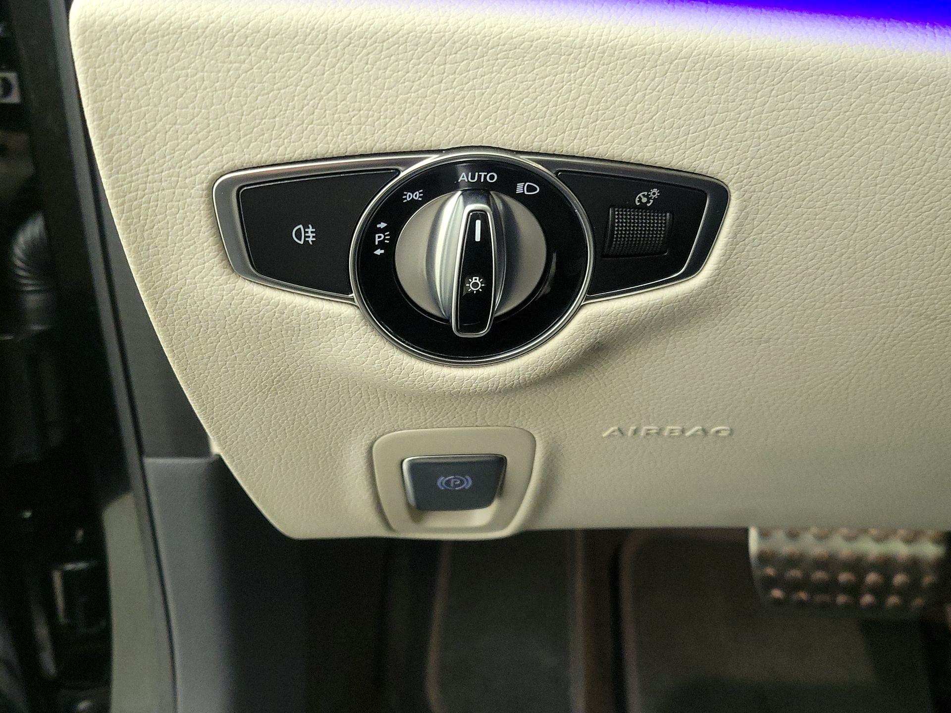 Thumbnail: 2021 Mercedes-Benz CLS - 13