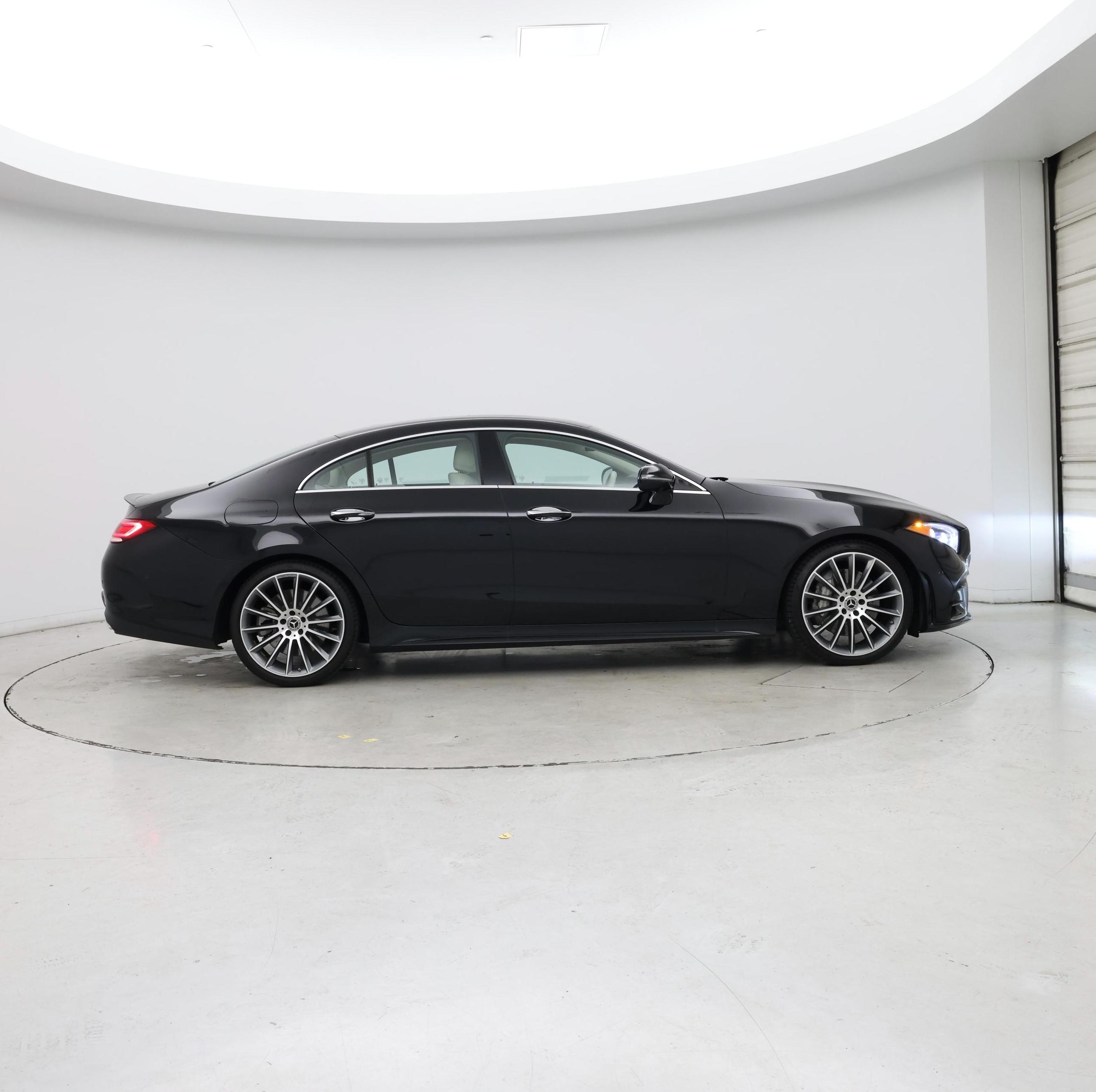 Thumbnail: 2021 Mercedes-Benz CLS - 7