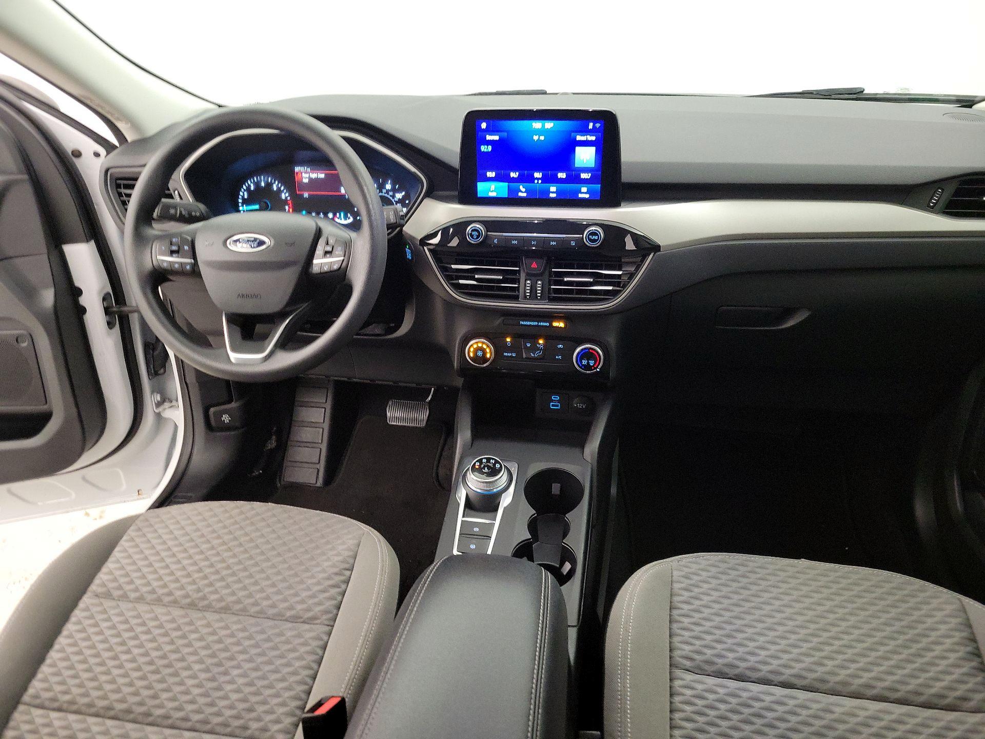 Thumbnail: 2022 Ford Escape - 9