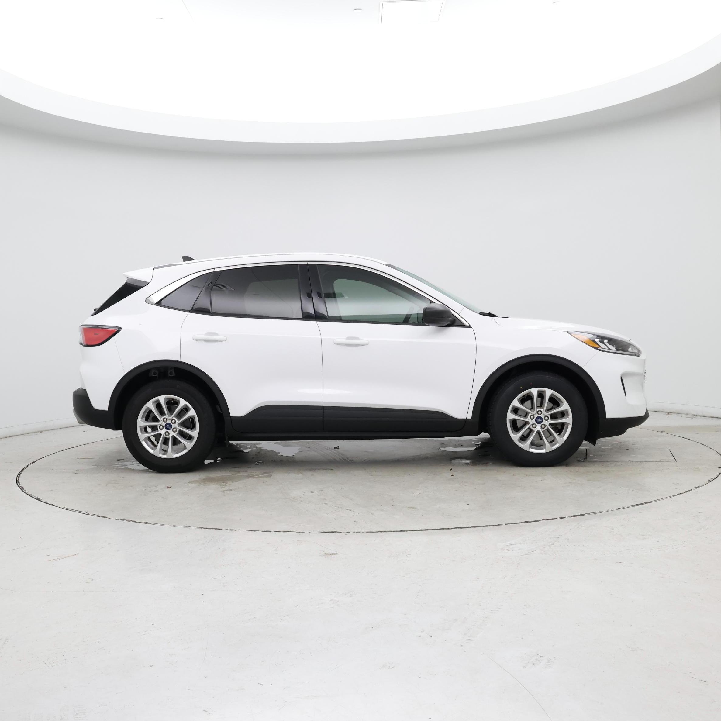 Thumbnail: 2022 Ford Escape - 7