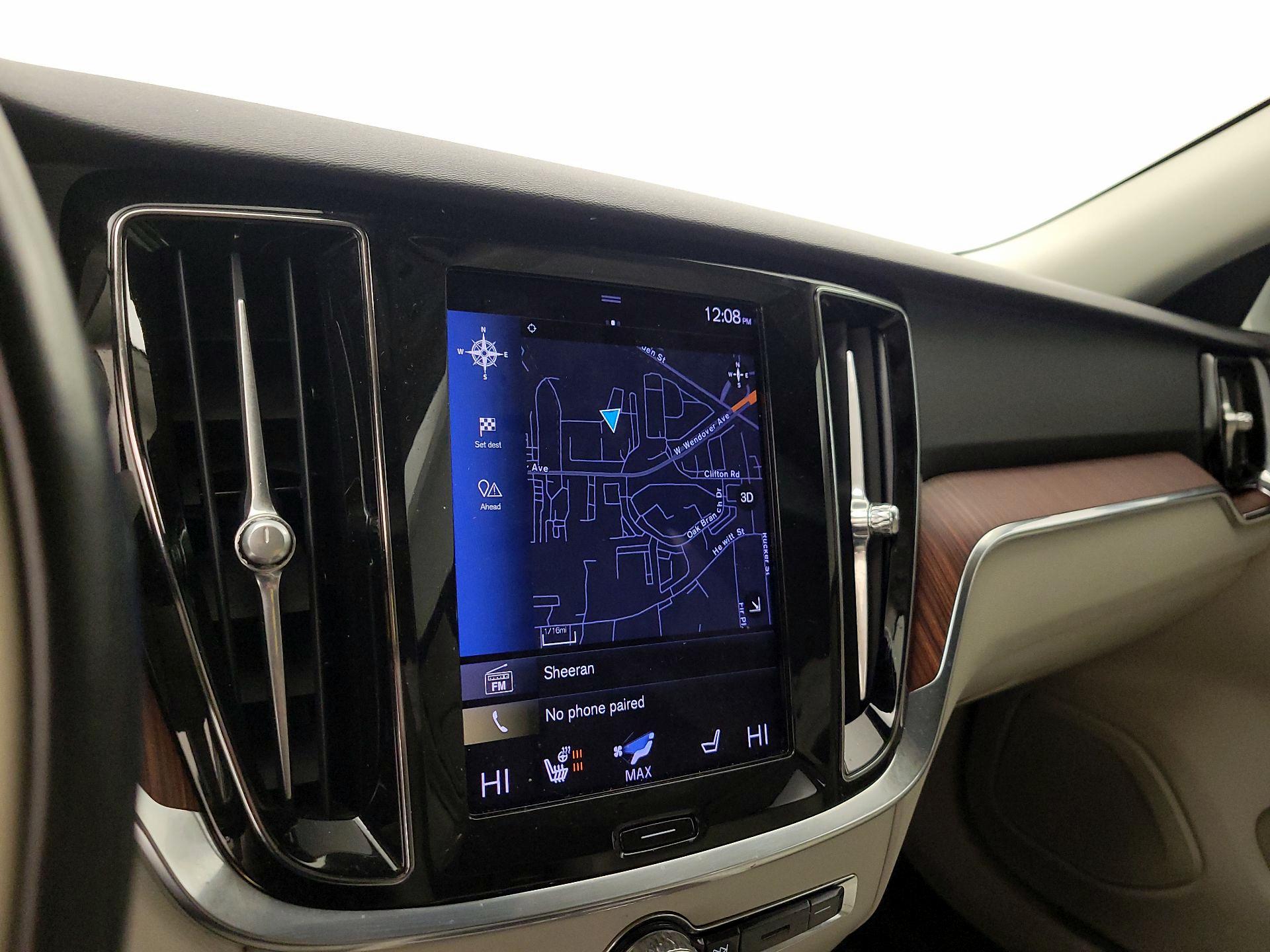 Thumbnail: 2021 Volvo S60 - 14