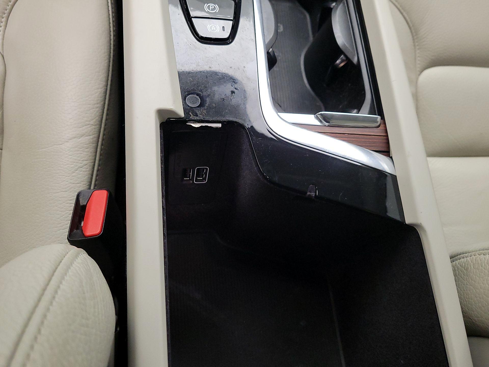 Thumbnail: 2021 Volvo S60 - 19