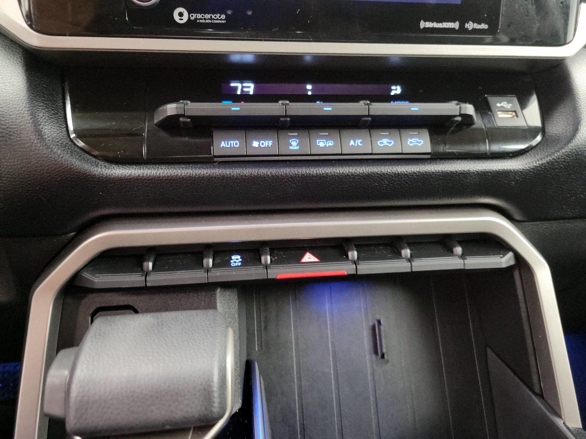 Thumbnail: 2024 Toyota Tundra - 16