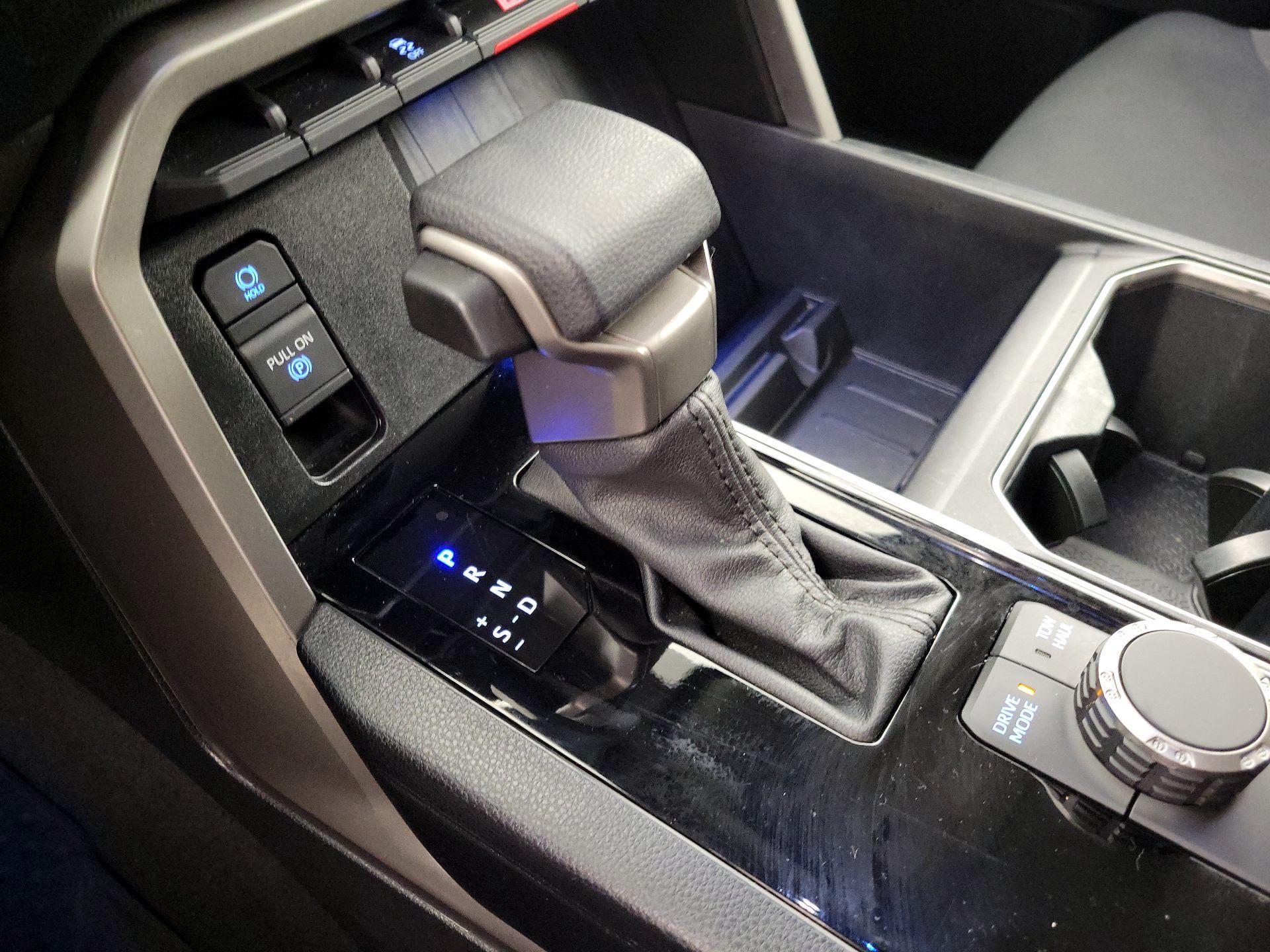 Thumbnail: 2024 Toyota Tundra - 17