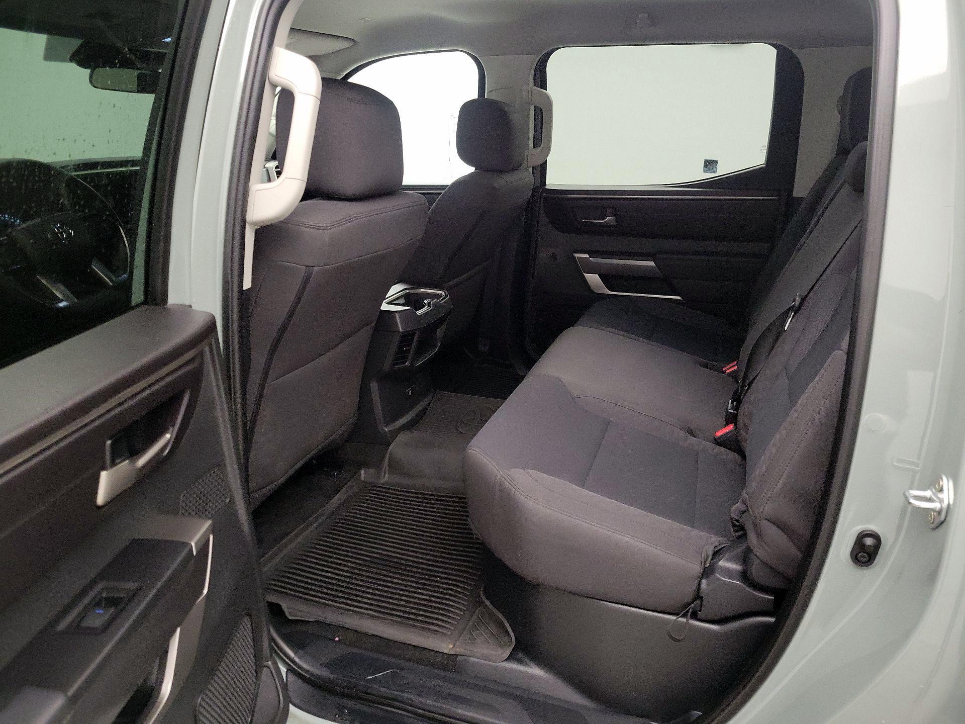 Thumbnail: 2024 Toyota Tundra - 19