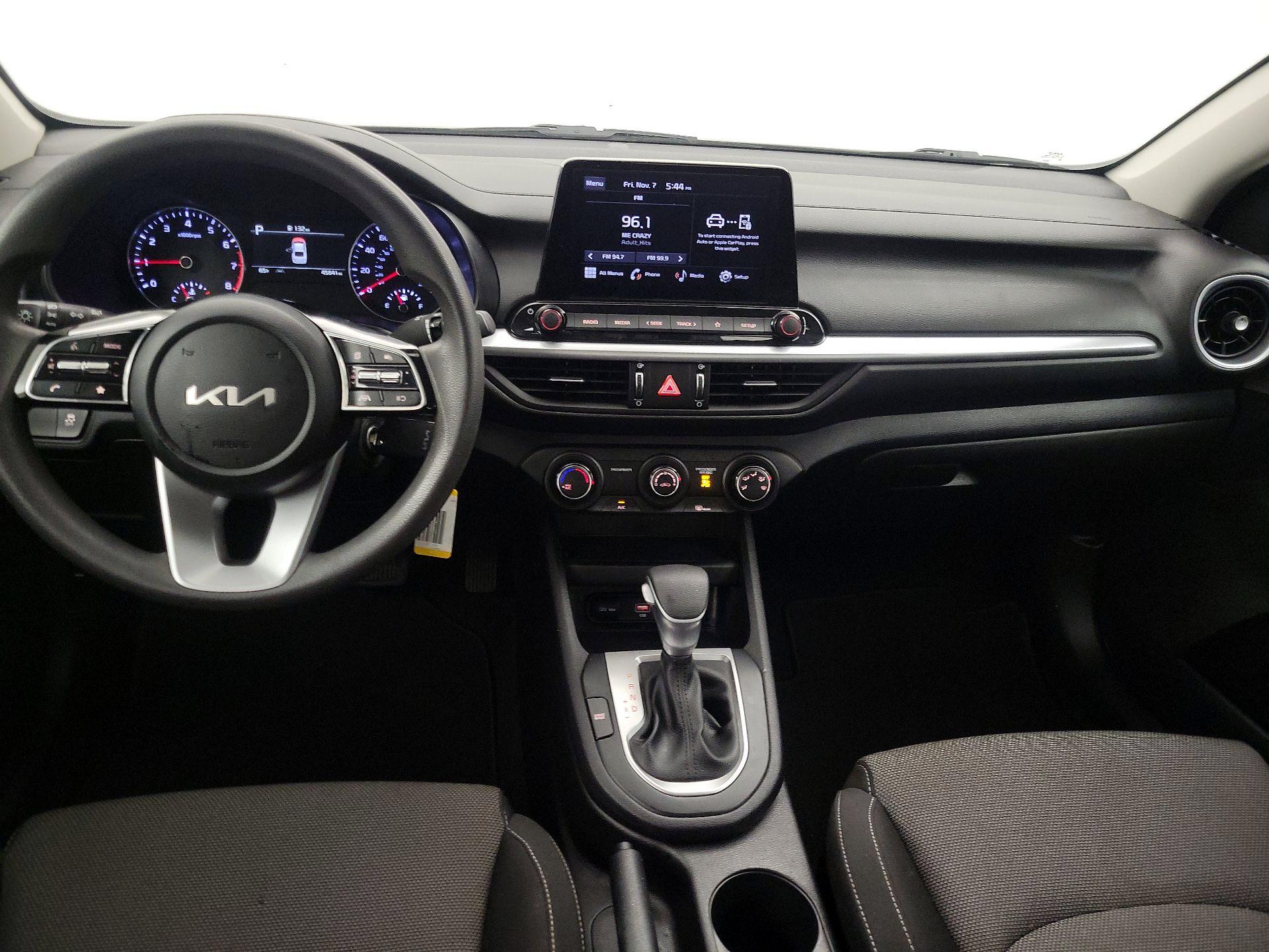 Thumbnail: 2023 Kia Forte - 9