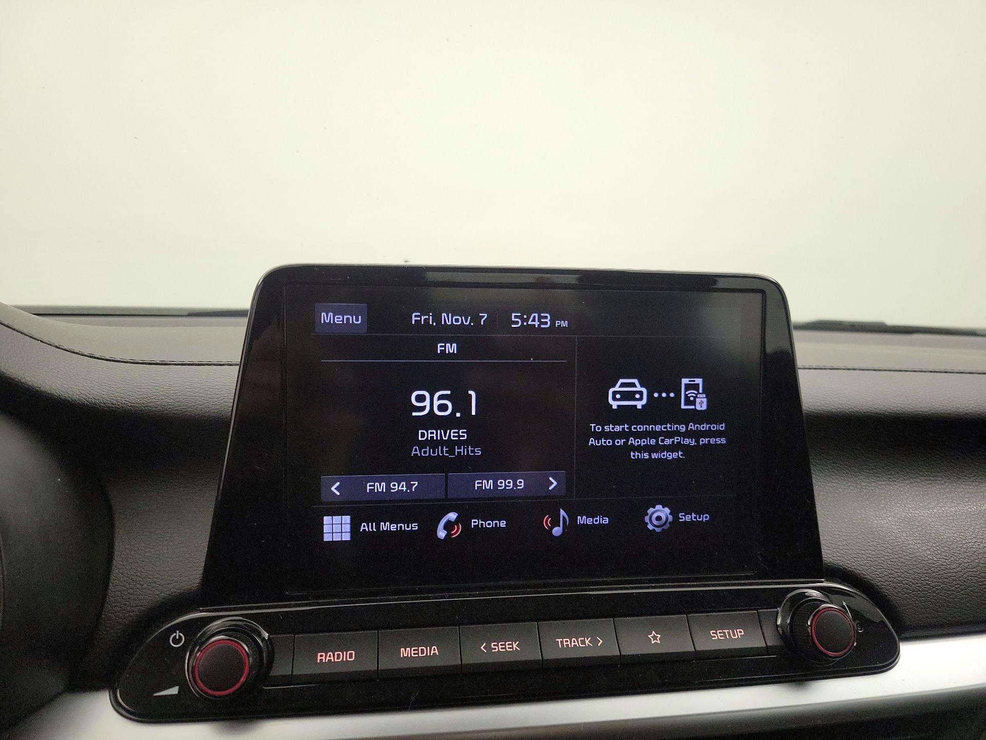 Thumbnail: 2023 Kia Forte - 15