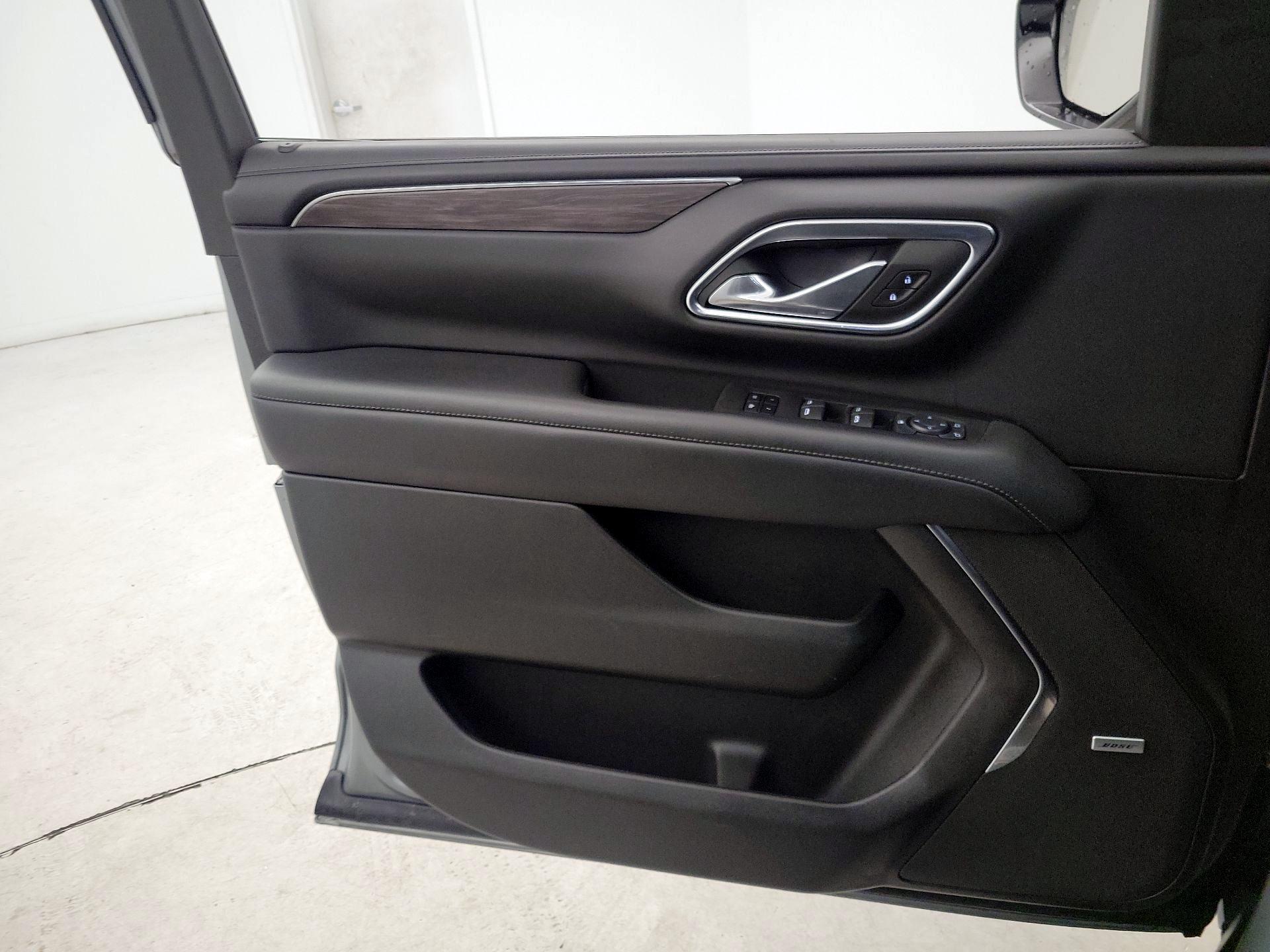 Thumbnail: 2024 Chevrolet Tahoe - 12