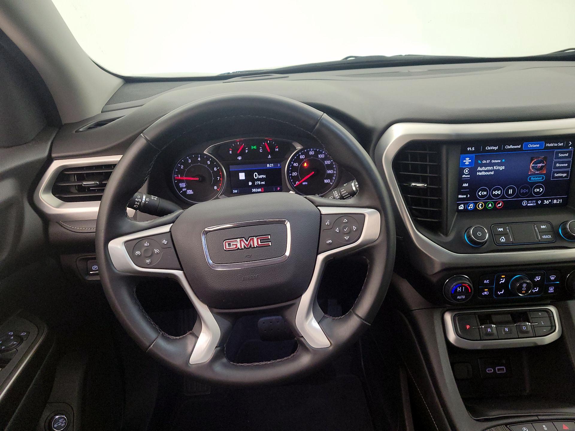 Thumbnail: 2023 GMC Acadia - 10