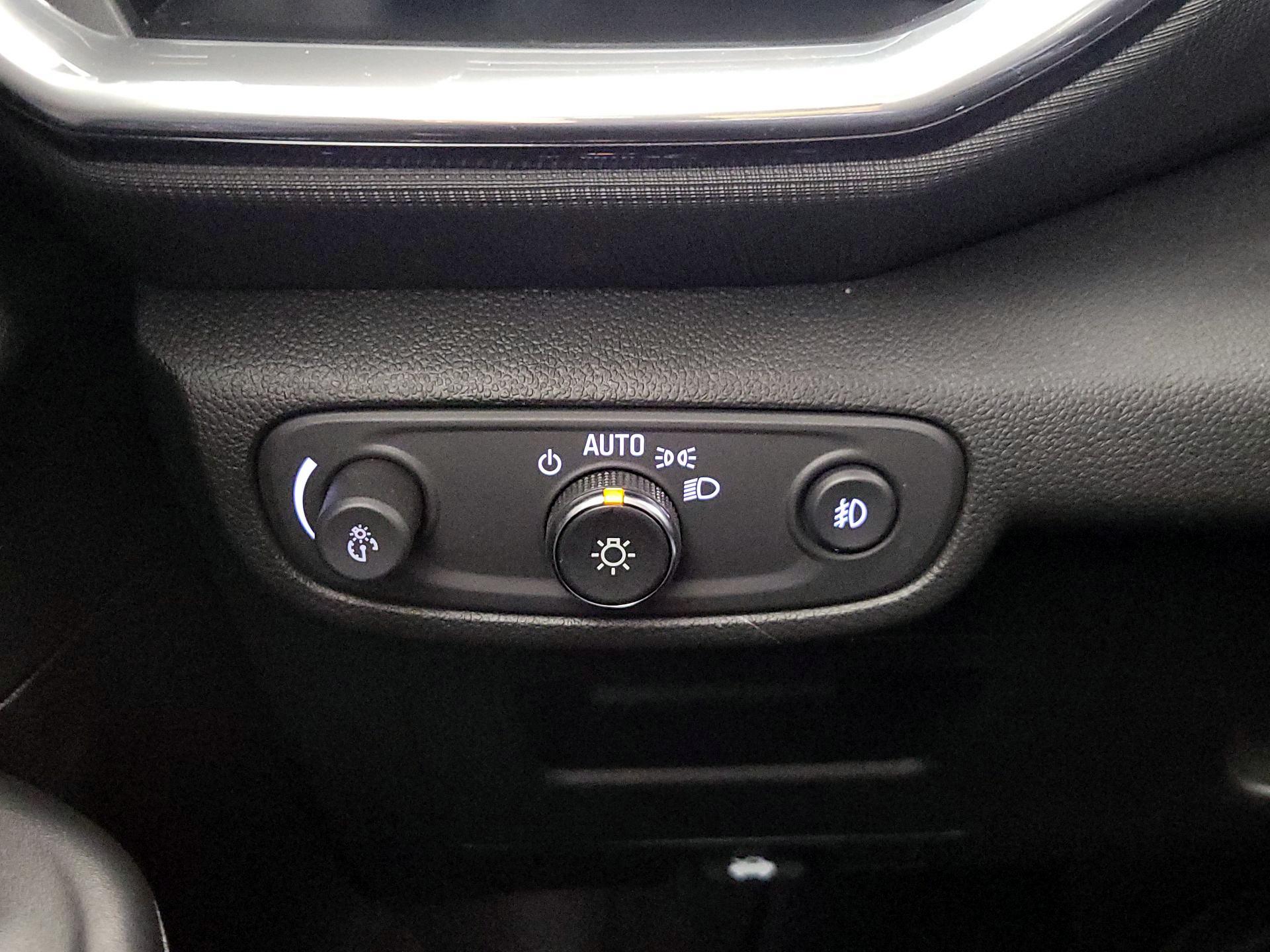 Thumbnail: 2023 Chevrolet TrailBlazer - 13