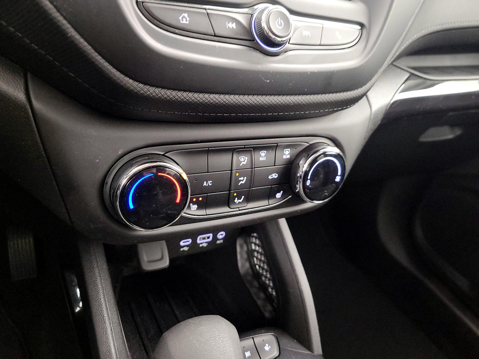 Thumbnail: 2023 Chevrolet TrailBlazer - 16