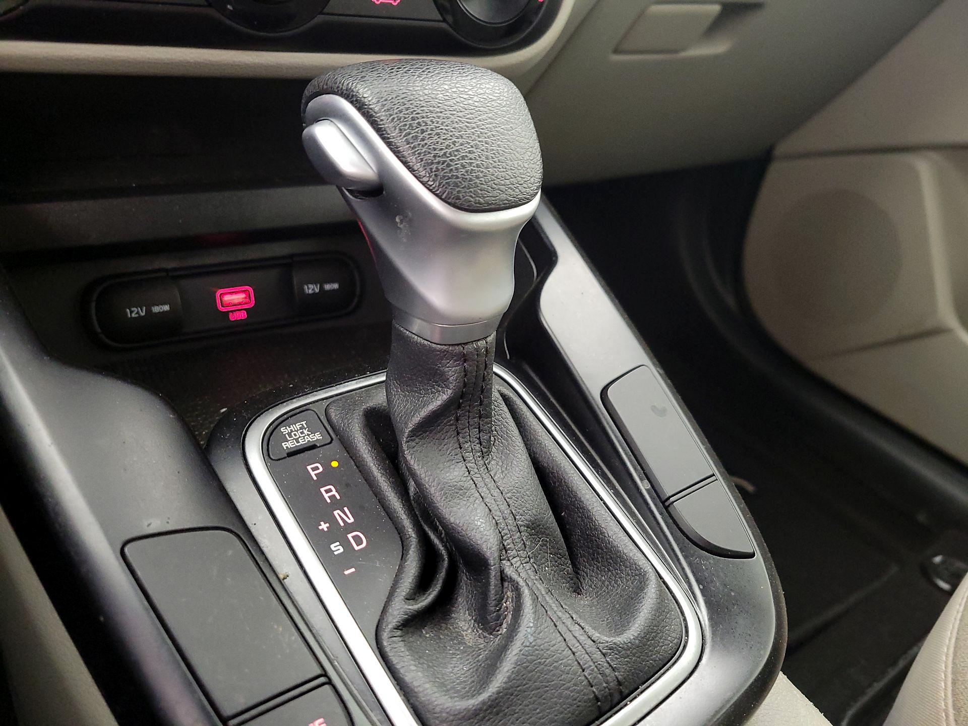 Thumbnail: 2020 Kia Soul - 17