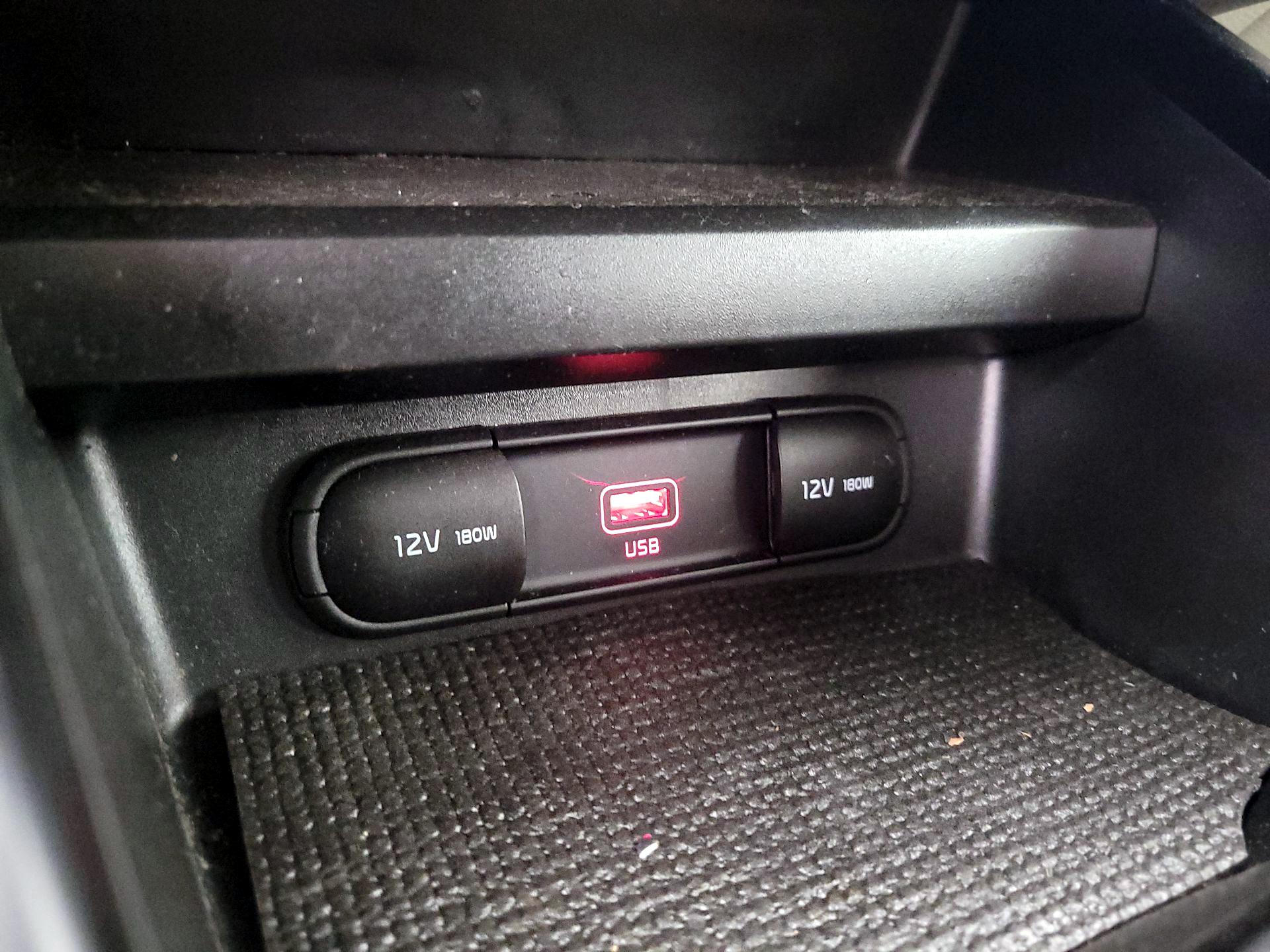 Thumbnail: 2020 Kia Soul - 18