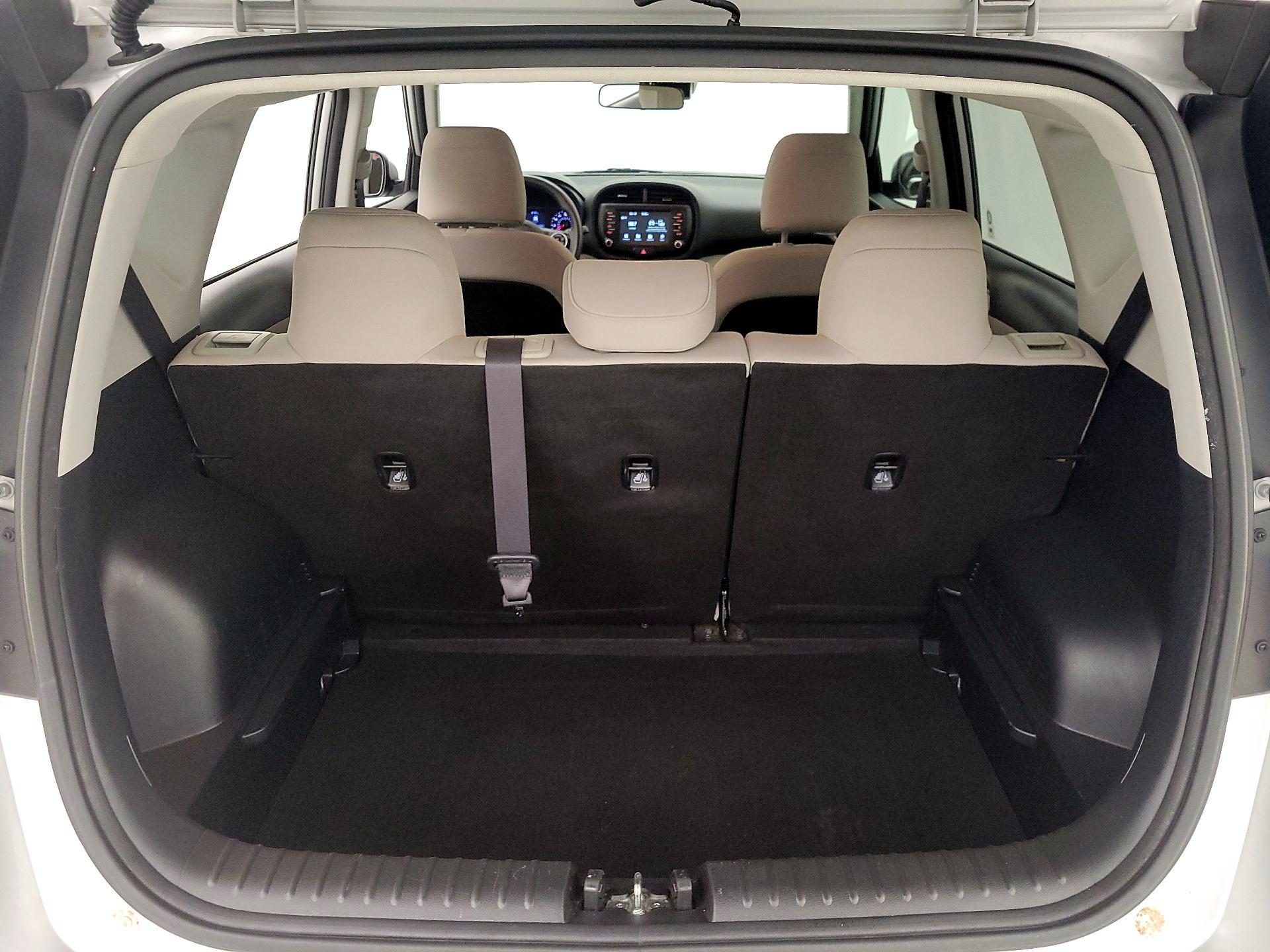 Thumbnail: 2020 Kia Soul - 20