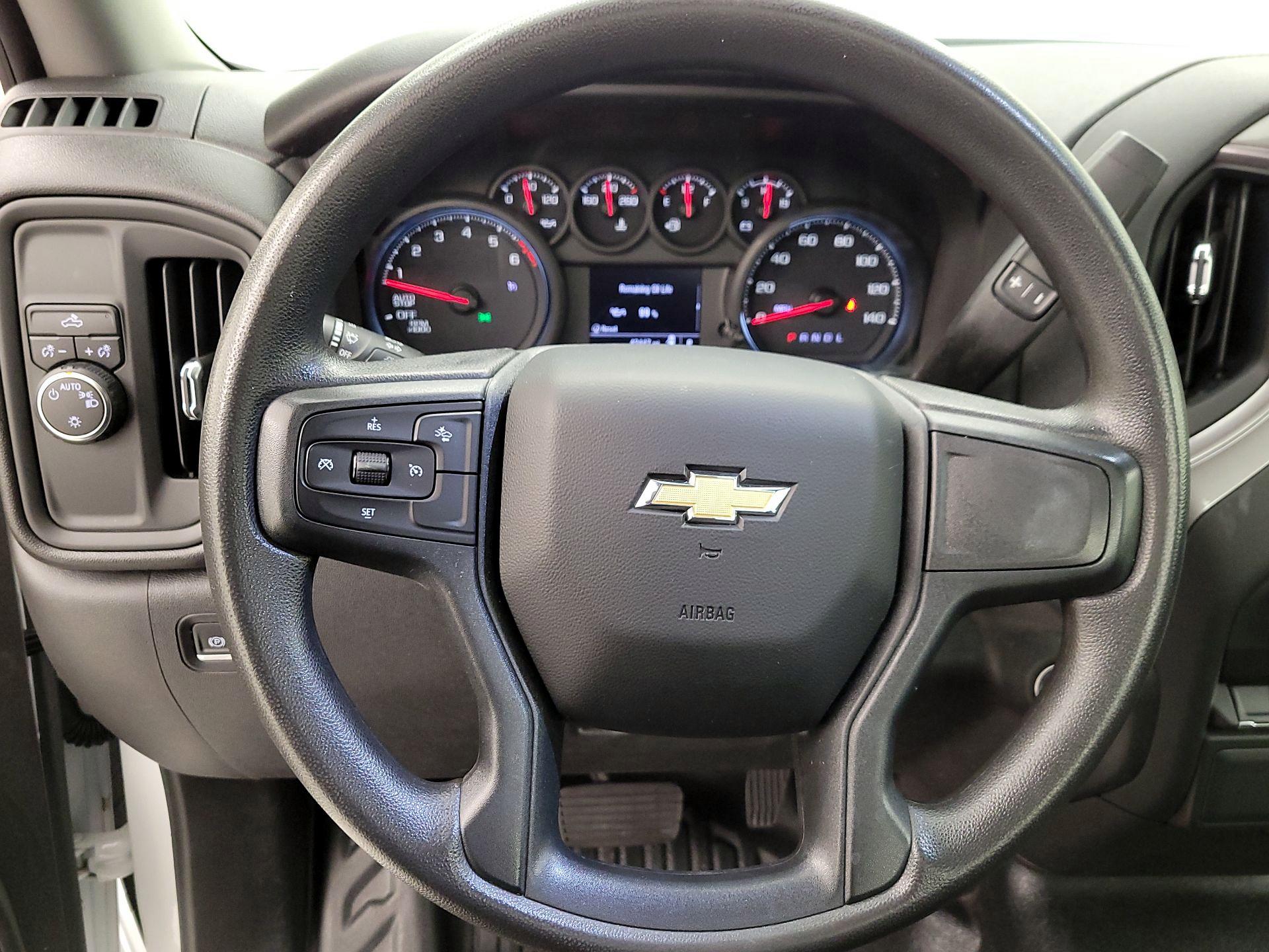 Thumbnail: 2023 Chevrolet Silverado 1500 - 10