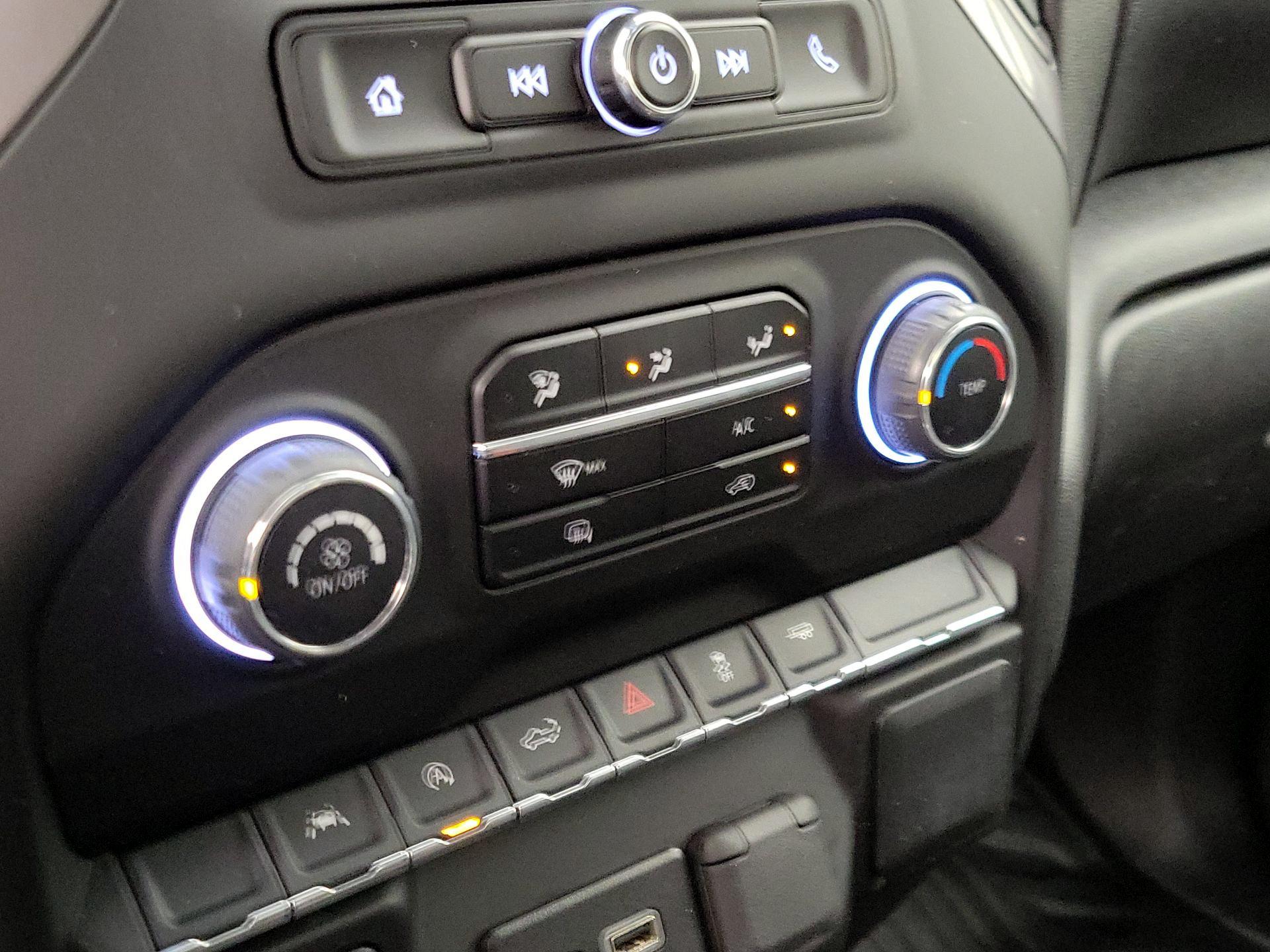 Thumbnail: 2023 Chevrolet Silverado 1500 - 16