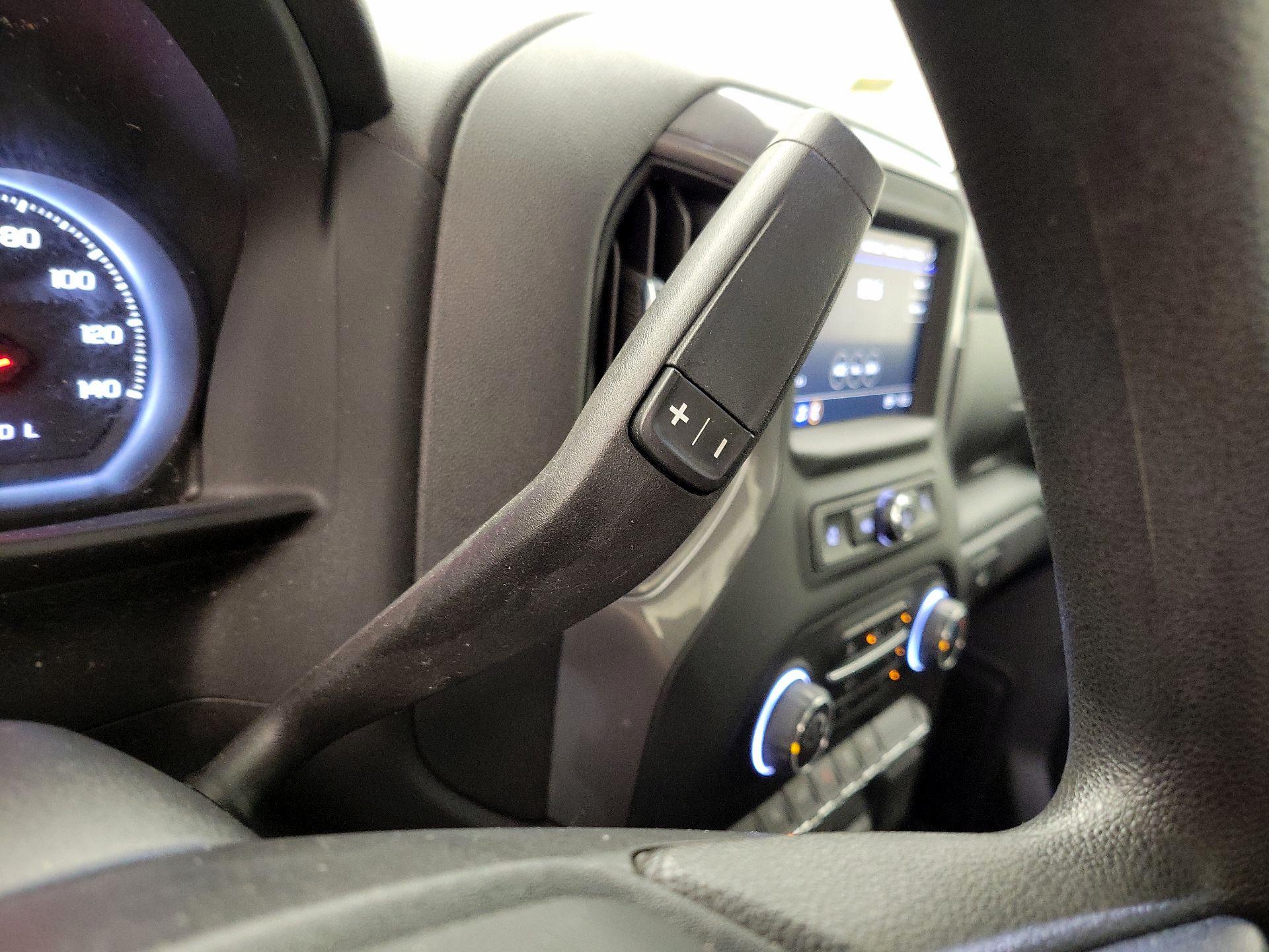 Thumbnail: 2023 Chevrolet Silverado 1500 - 17