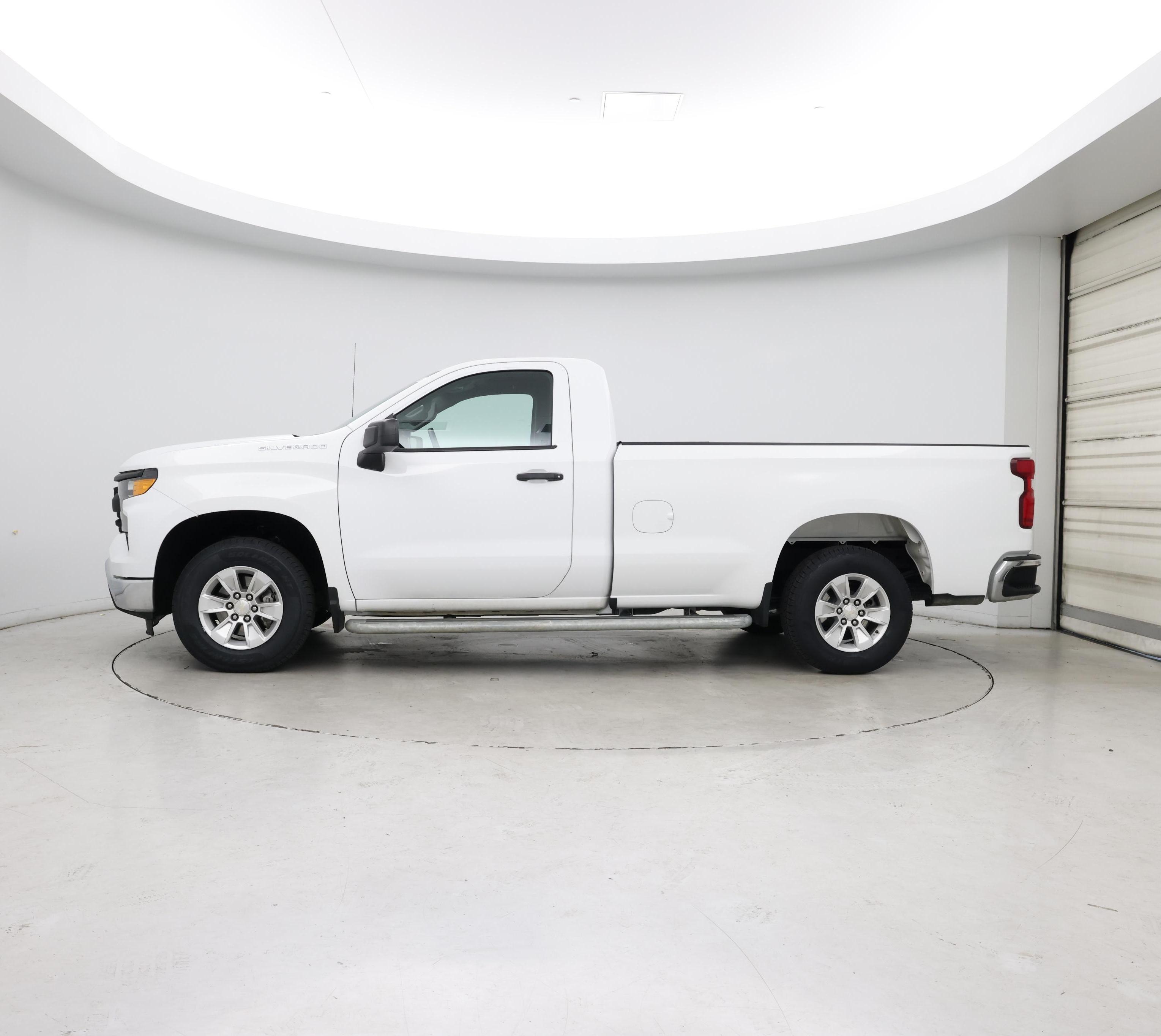 Thumbnail: 2023 Chevrolet Silverado 1500 - 3