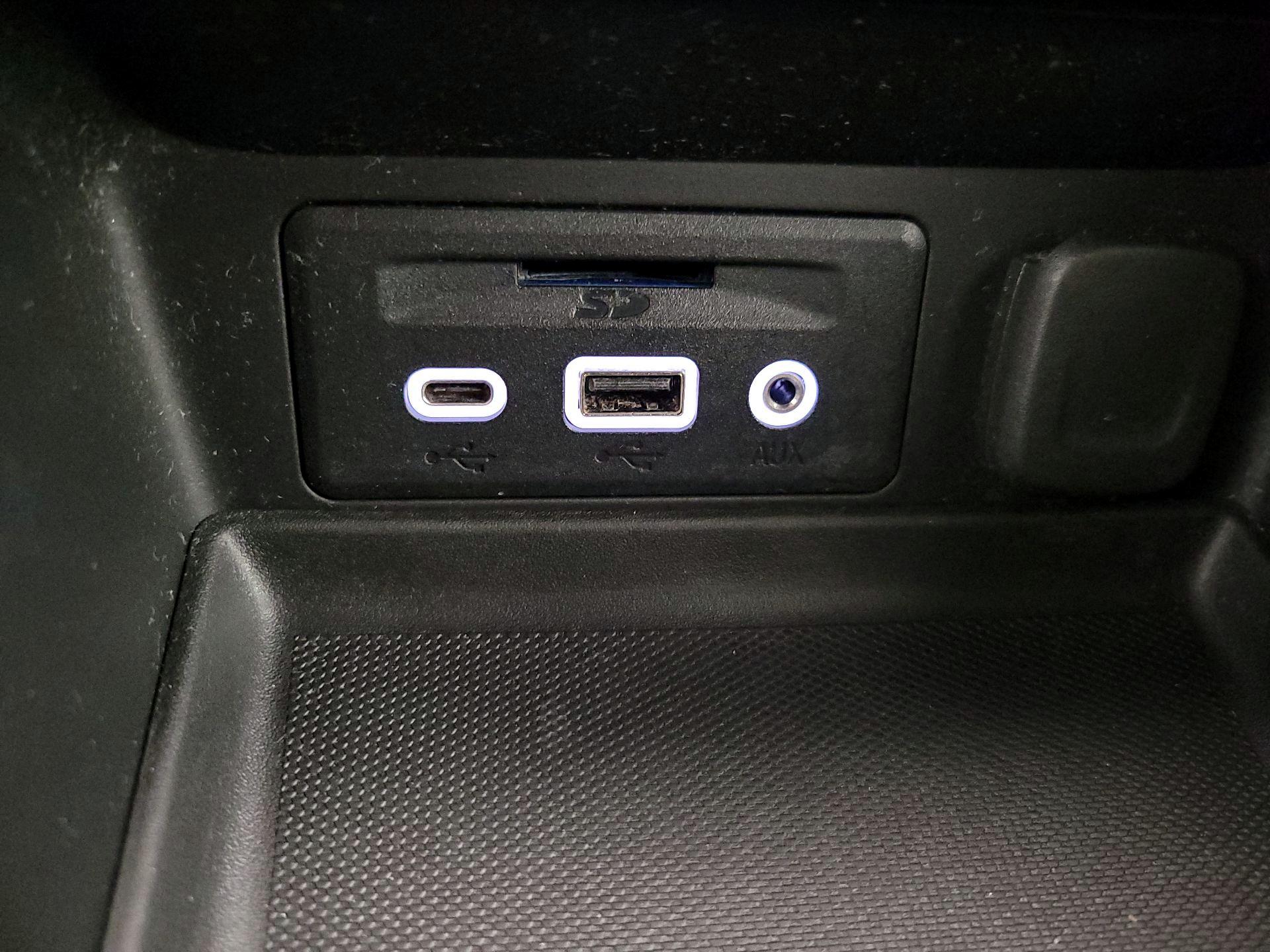 Thumbnail: 2024 GMC Terrain - 17