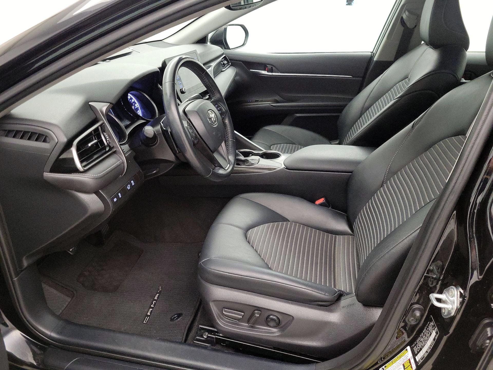 Thumbnail: 2021 Toyota Camry - 11