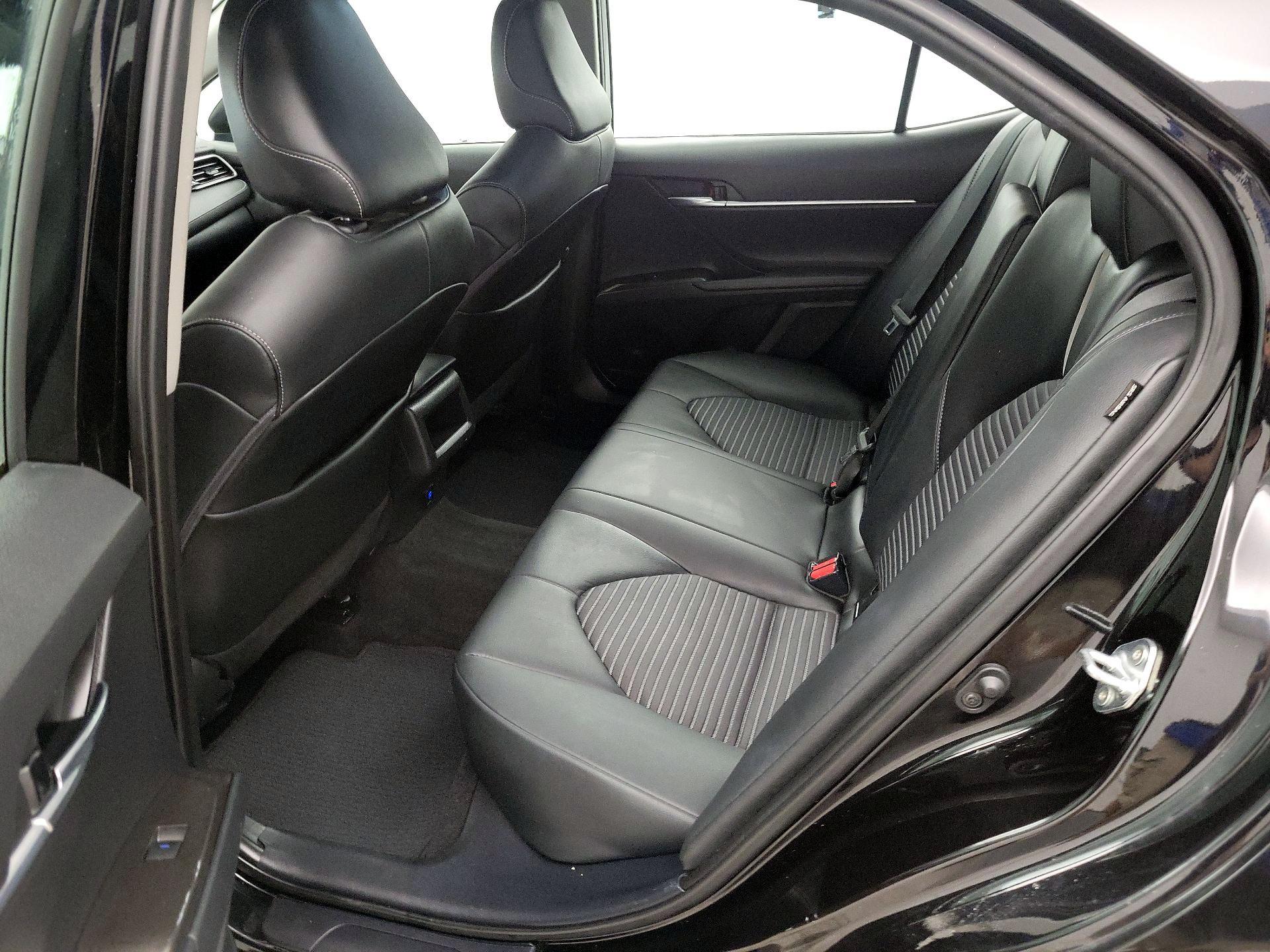 Thumbnail: 2021 Toyota Camry - 19