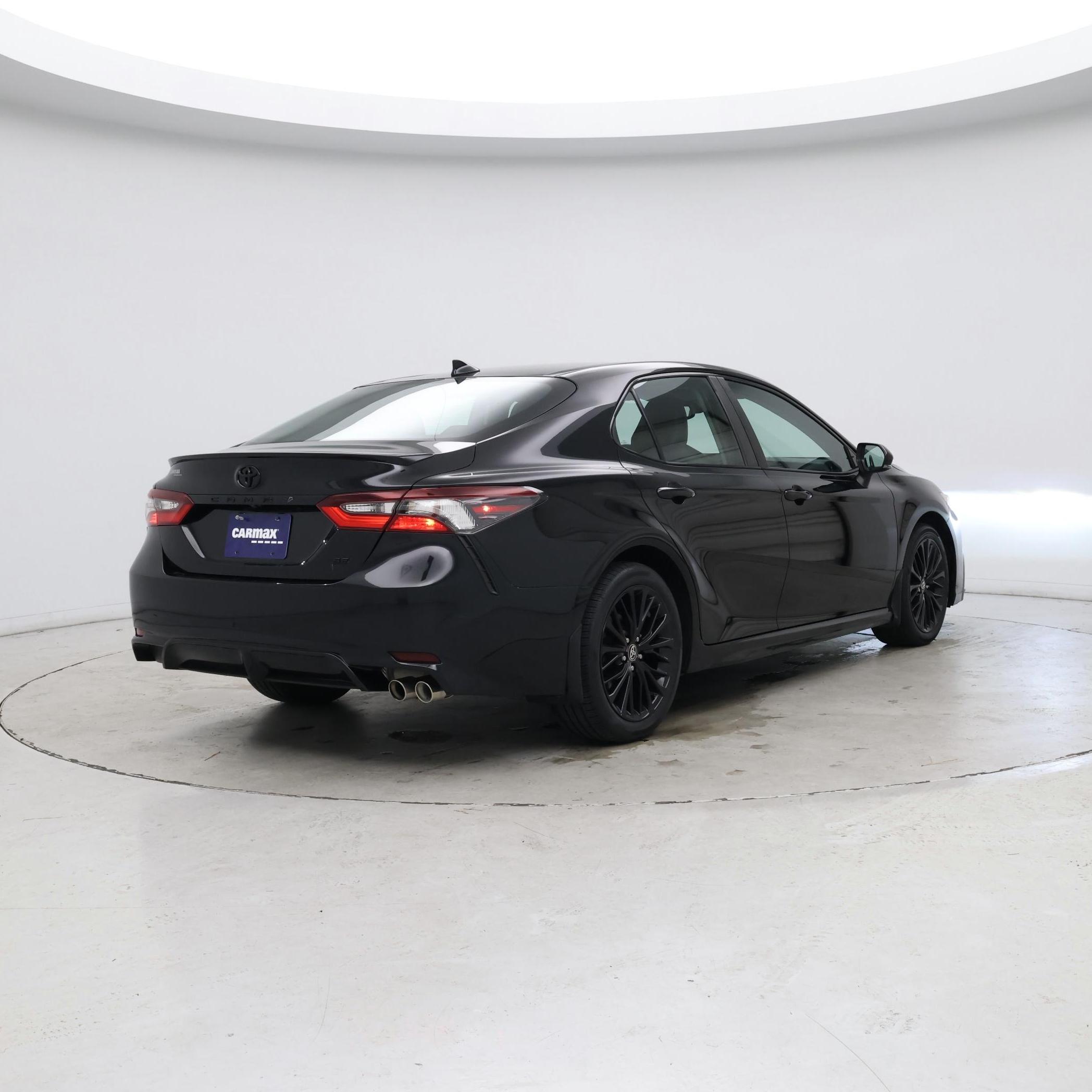 Thumbnail: 2021 Toyota Camry - 8