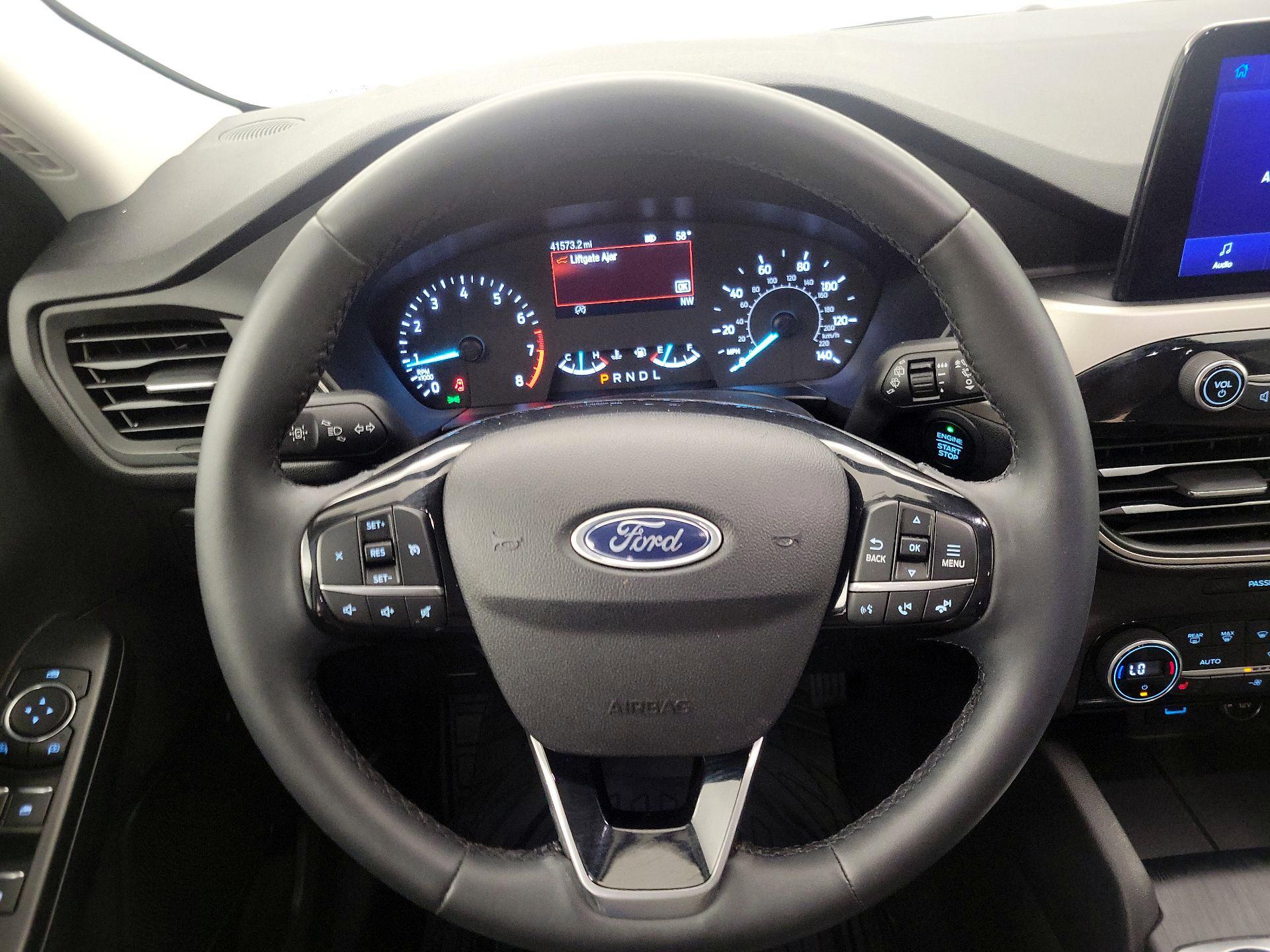 Thumbnail: 2021 Ford Escape - 10