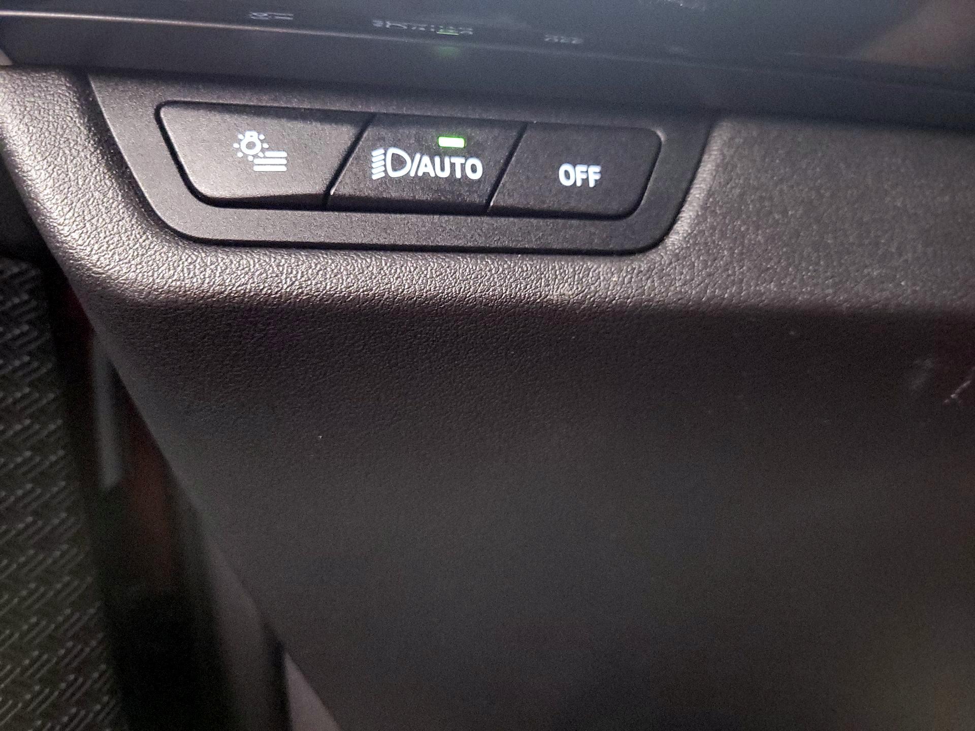 Thumbnail: 2023 BMW X1 - 13