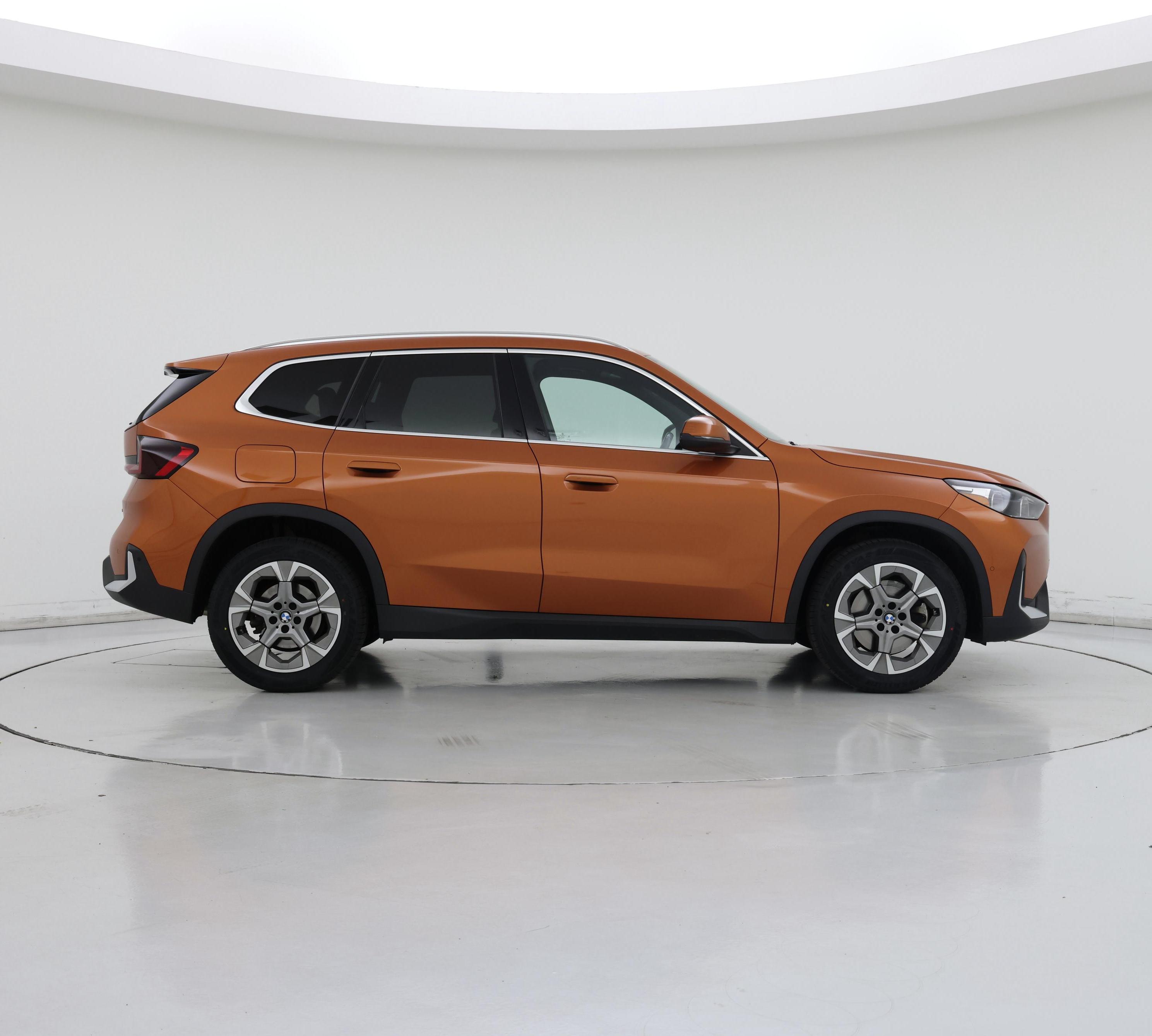 Thumbnail: 2023 BMW X1 - 7