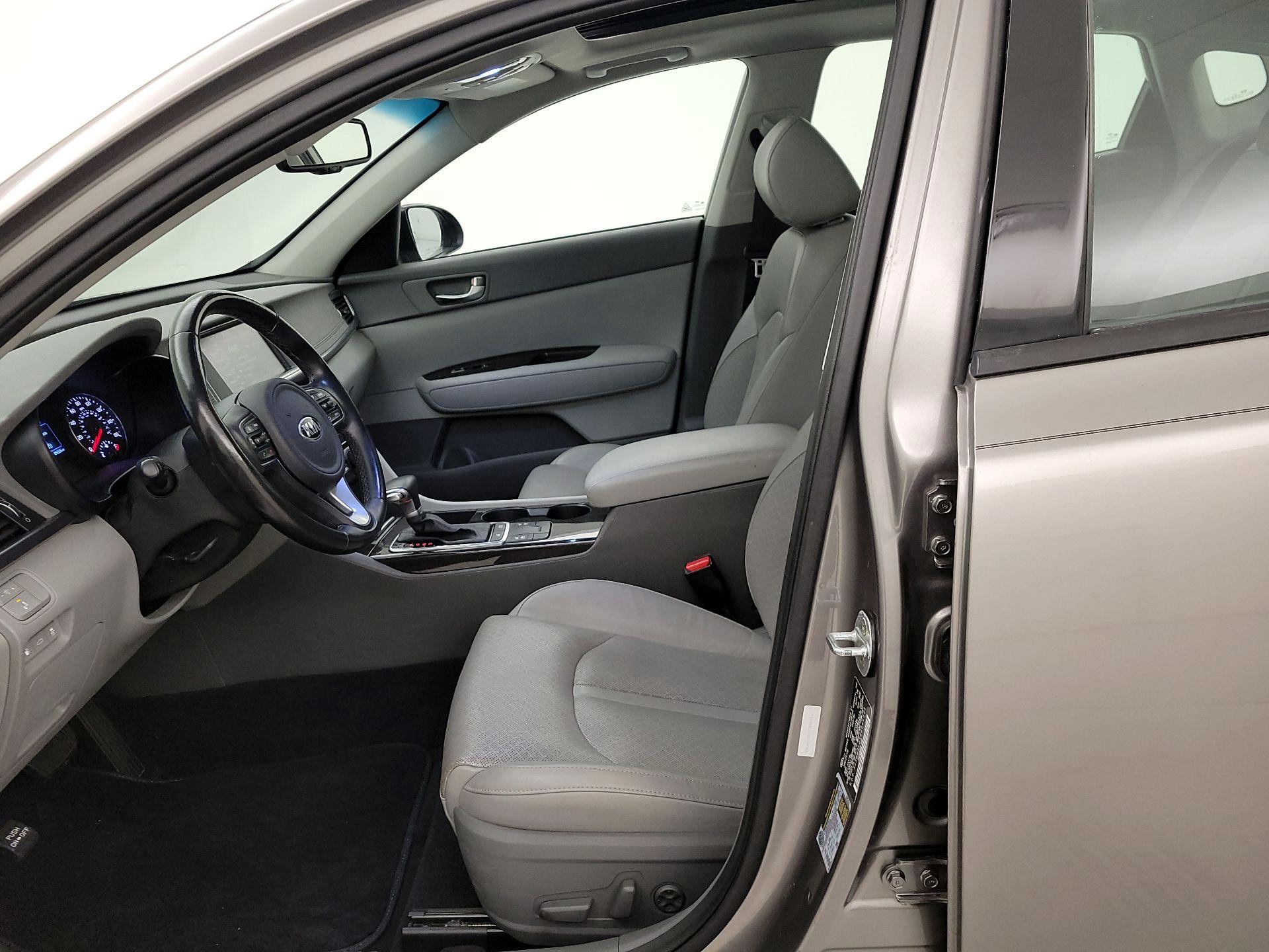 Thumbnail: 2016 Kia Optima - 11