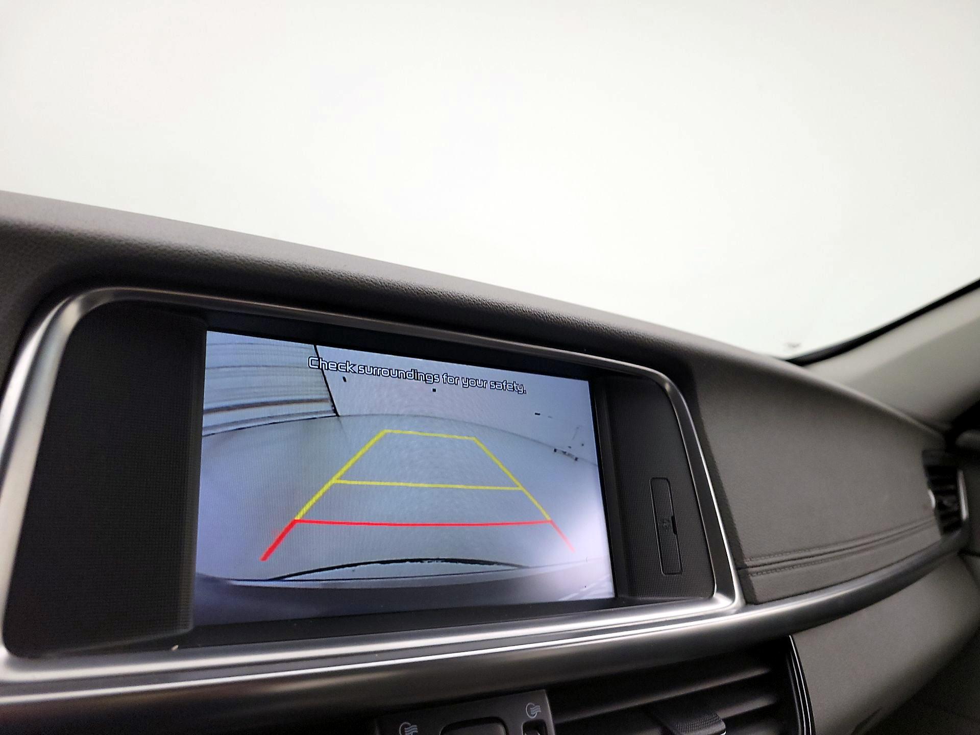 Thumbnail: 2016 Kia Optima - 14